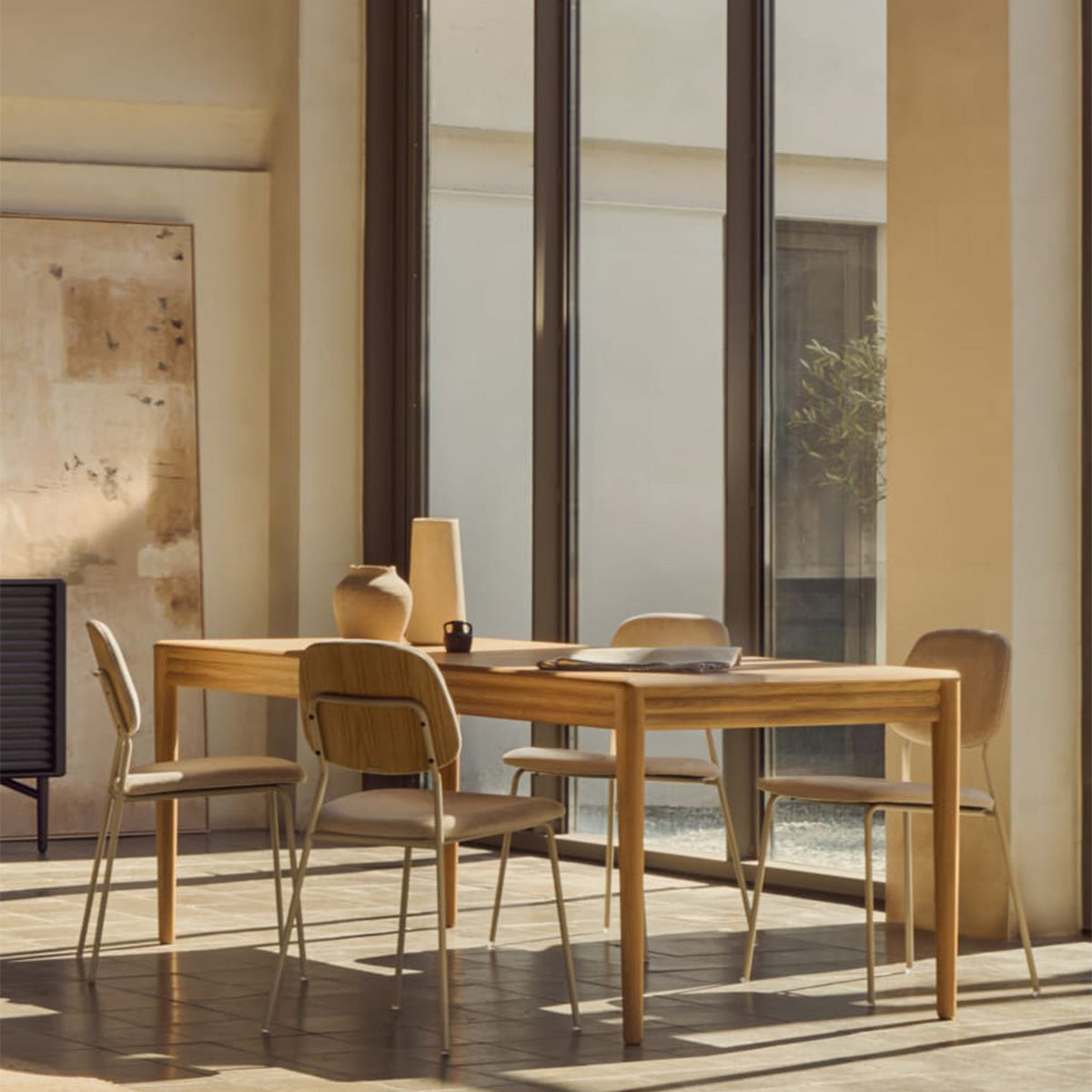 Lenon Extendable Dining Table - Expandable Wooden Table for 6 to 10 People - Perfect for Family Gatherings & Dinner Parties