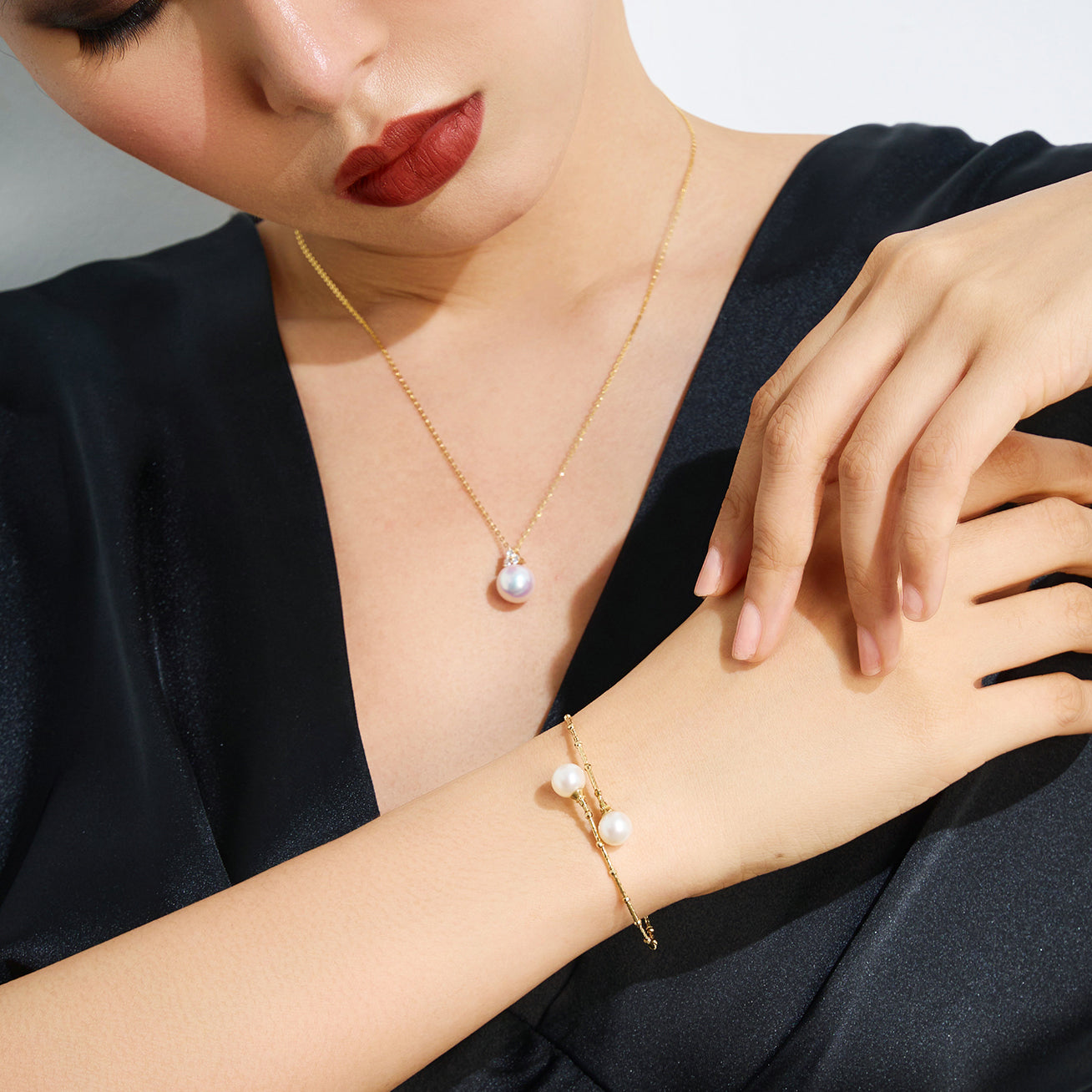 18K Solid Gold Freshwater Pearl Necklace for Women - Elegant Classic Jewelry Gift for Birthday, Anniversary & Special Occasions