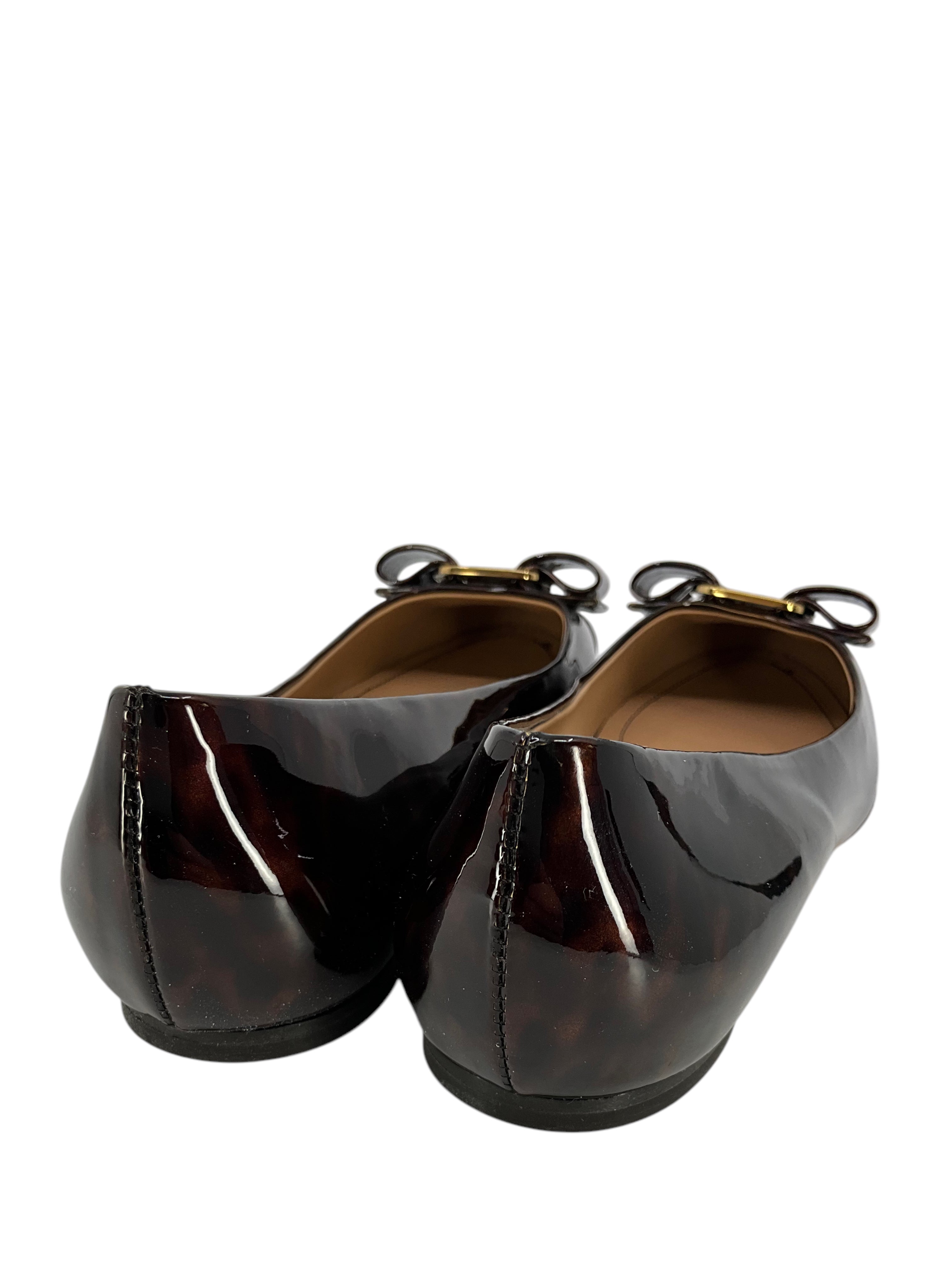 Salvatore Ferragamo Vara Bow Patent Leather Flats Women's Size 8 - New & Authentic - Perfect for Office, Wedding & Formal Occasions