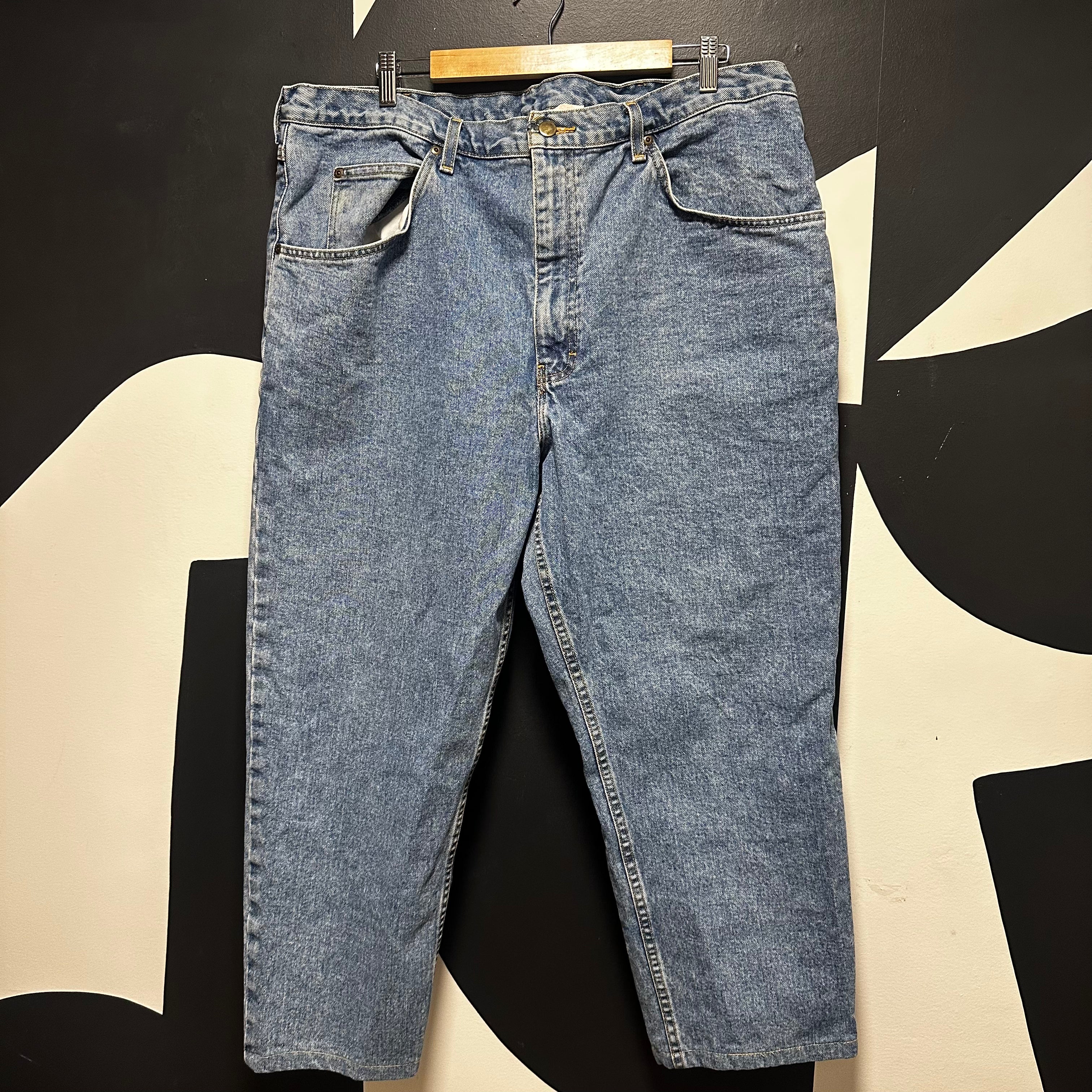 Straight Leg Jeans for Women - High Waist Denim Pants with Stretch, Classic Blue Jeans (Size 42) - Perfect for Casual Wear, Office Outfits and Everyday Comfort