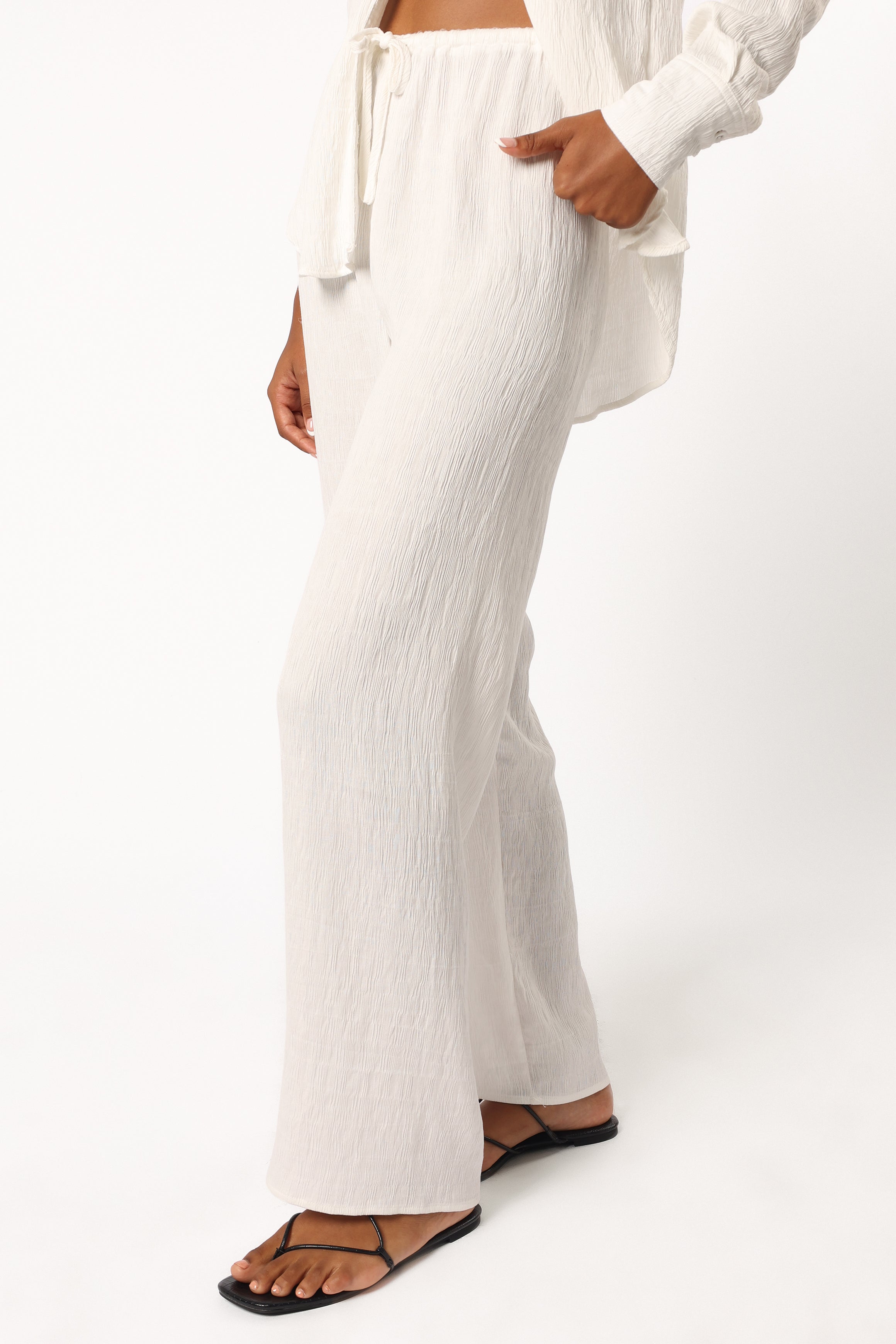 Allyse Women's White Pants - Comfortable & Stylish Casual Trousers for Work, Travel & Everyday Wear