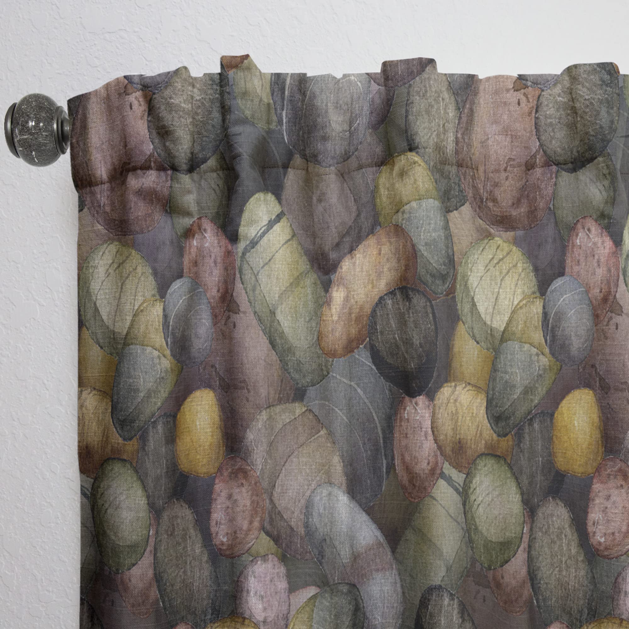 DesignQ 'Sea & Shore Stones' Thermal Insulated Curtains - Single Panel 52x63 Inches - Blackout Drapes for Bedroom & Living Room - Perfect for Coastal Decor & Light Control