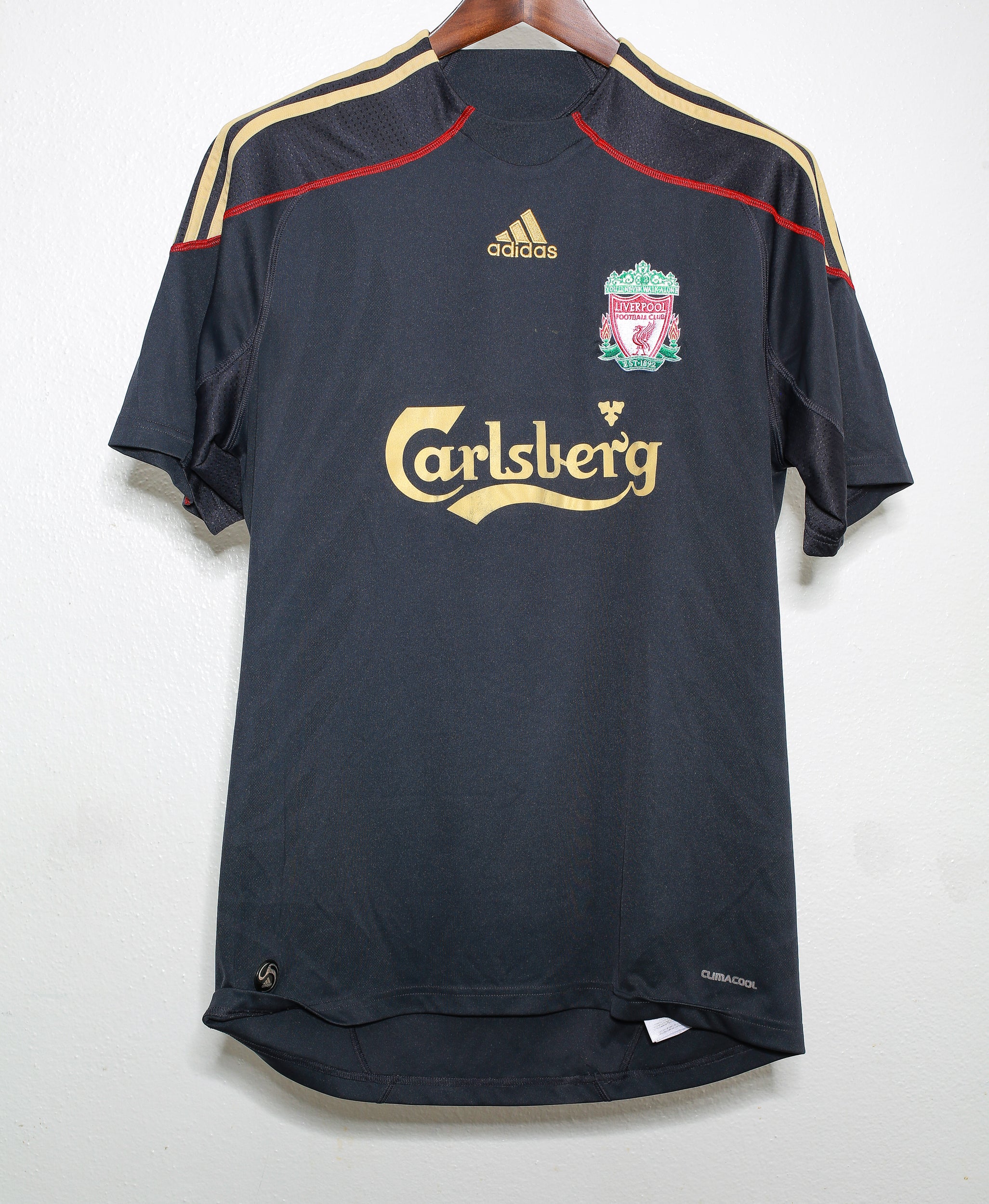 2009 Liverpool FC Away Jersey #8 Steven Gerrard - Men's Authentic Football Shirt - Perfect for Match Days & Fan Collections