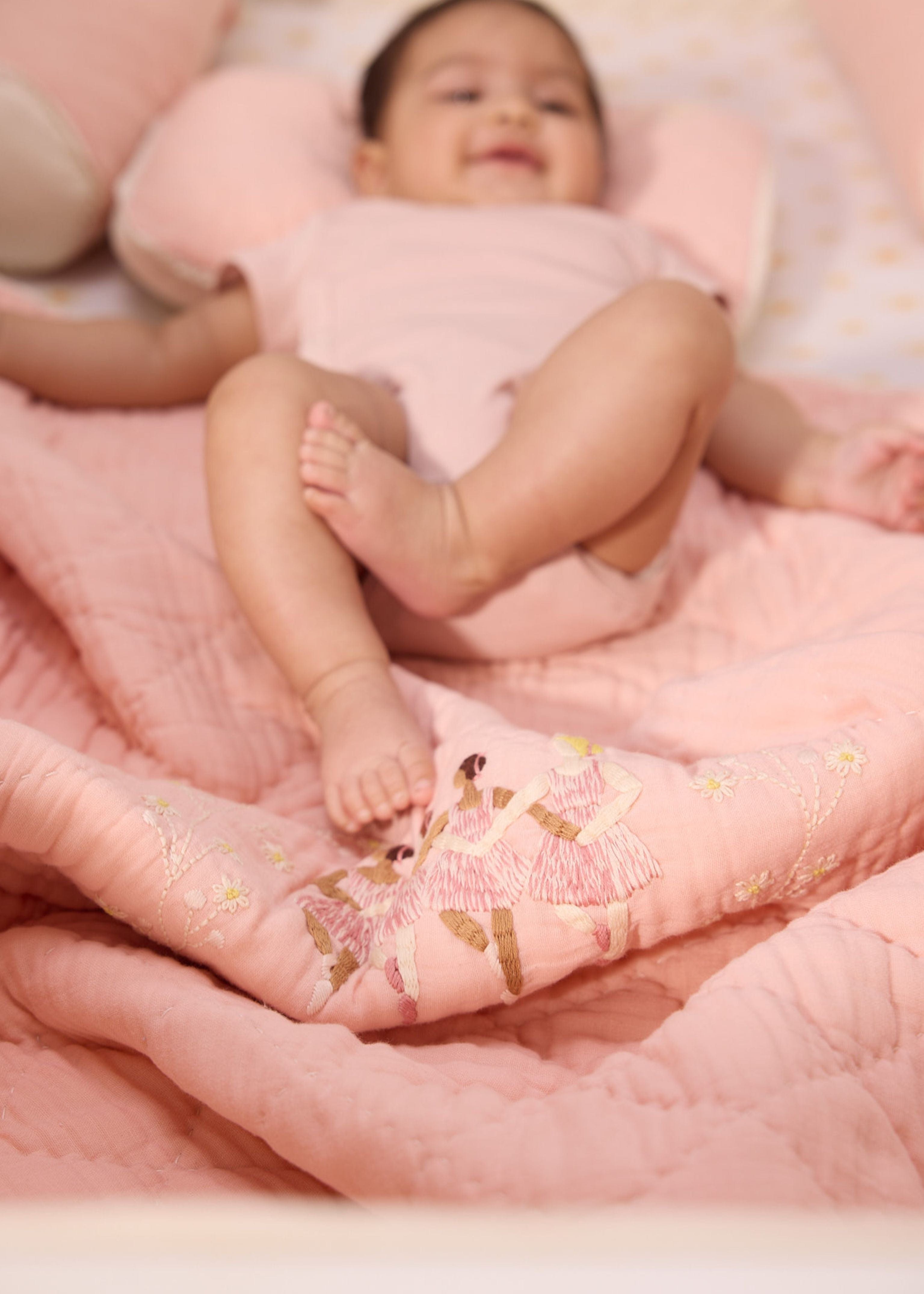 Arabesque Cot Bedding Set - Soft Baby Crib Sheets & Nursery Bedding for Boys & Girls | Perfect for Newborns, Toddlers & Daycare