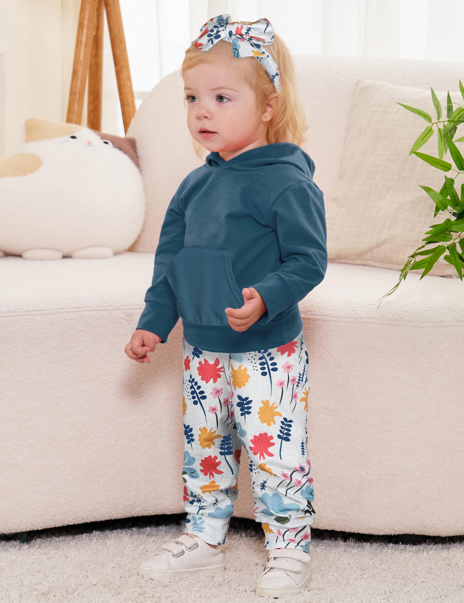 Adorable Baby Girl Outfit - Soft Long Sleeve Sweatshirt & Floral Print Pants Set | Toddler Fall Clothes for Girls 12-24 Months | Perfect for Playdates, Family Photos & Seasonal Outings
