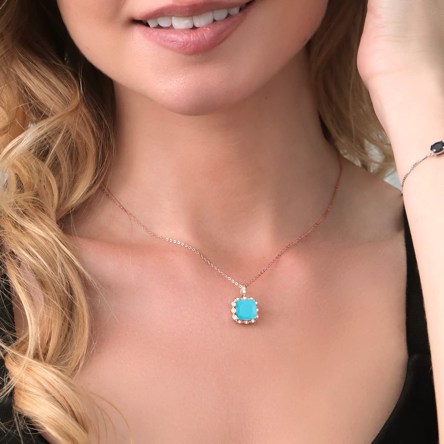 Gem Stone King 10MM Cushion Birthstone Pendant Necklace for Women - 18K Rose Gold Plated Sterling Silver with 18 Inch Chain | Personalized Jewelry Gift for Mom, Wife, Daughter | Perfect for Birthdays, Anniversaries & Special Occasions