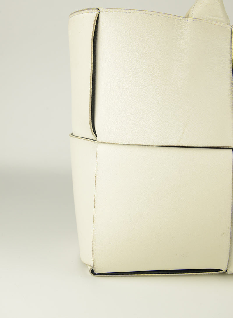 Bottega Veneta White Leather Arco Tote Bag - Luxury Designer Handbag for Women, Perfect for Work, Travel & Everyday Use