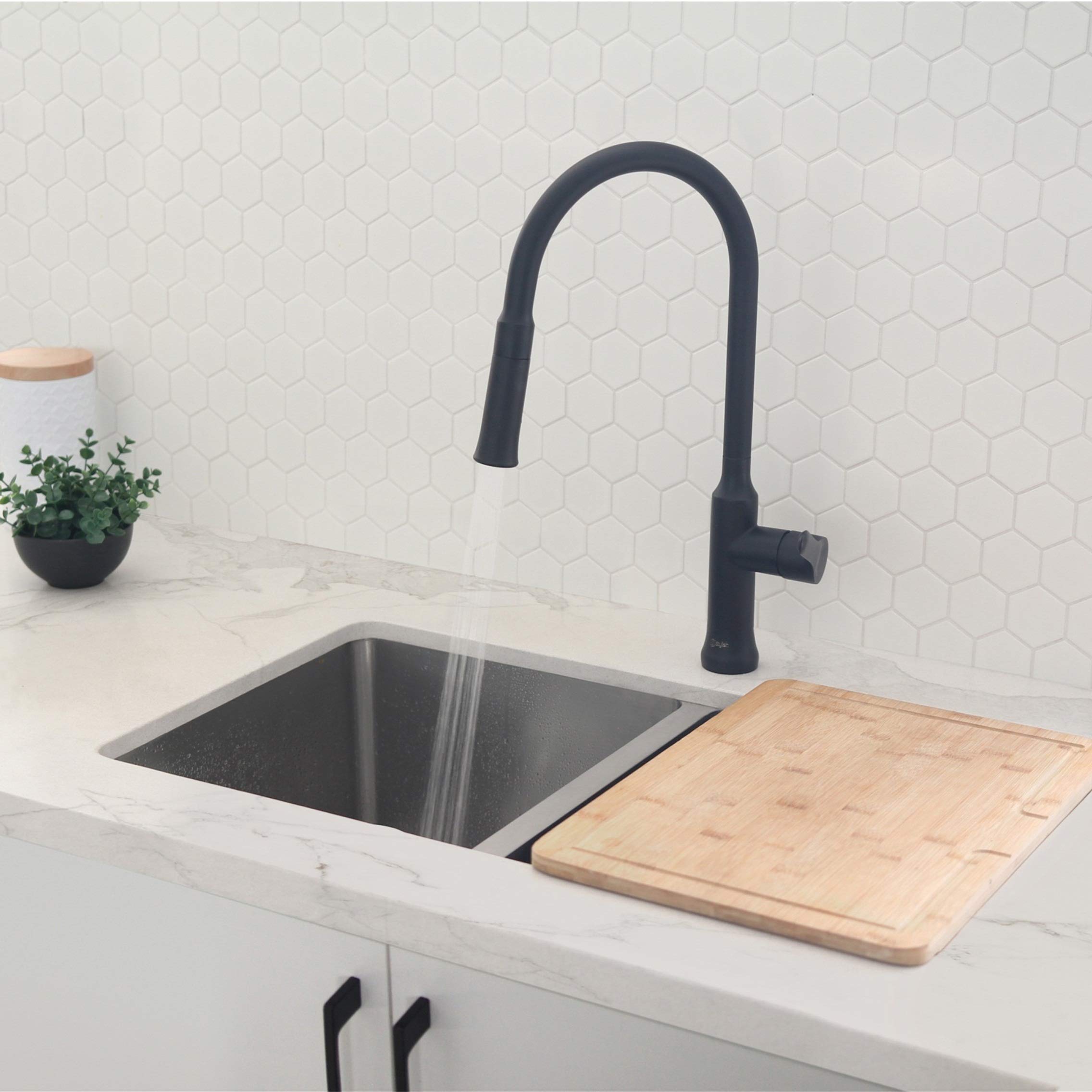 Stylish Matt Black Stainless Steel Kitchen Faucet with Pull Down Sprayer - 1 Lever Handle Dual Function Spout Mixer, Ceramic Cartridge & Aerator (Model K-137N) - Perfect for Modern Kitchens & Easy Dishwashing