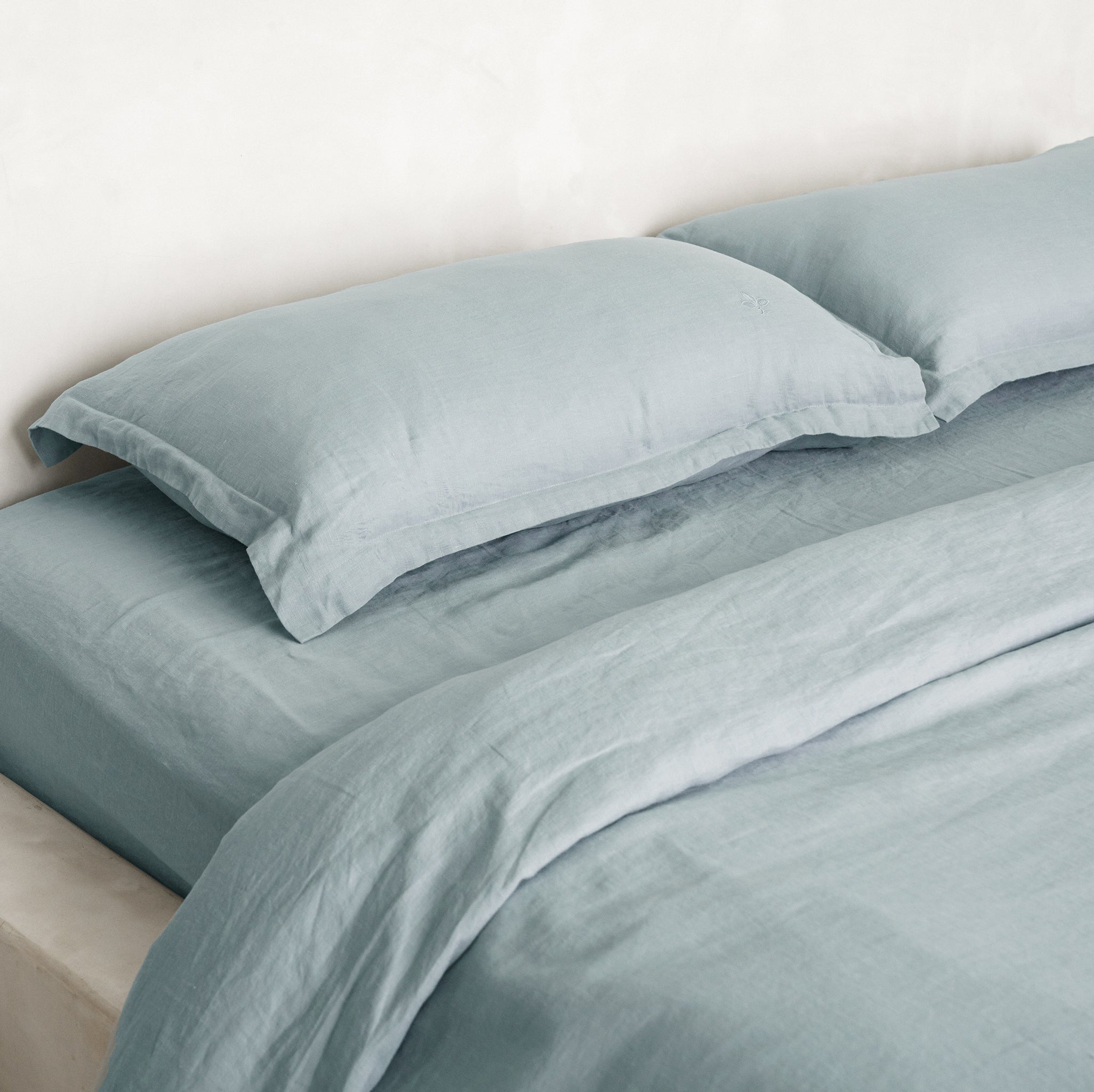 Heveya® 100% Natural Linen Duvet Cover Set - Breathable & Soft Bedding for All Seasons | Perfect for Master Bedroom, Guest Room & Airbnb