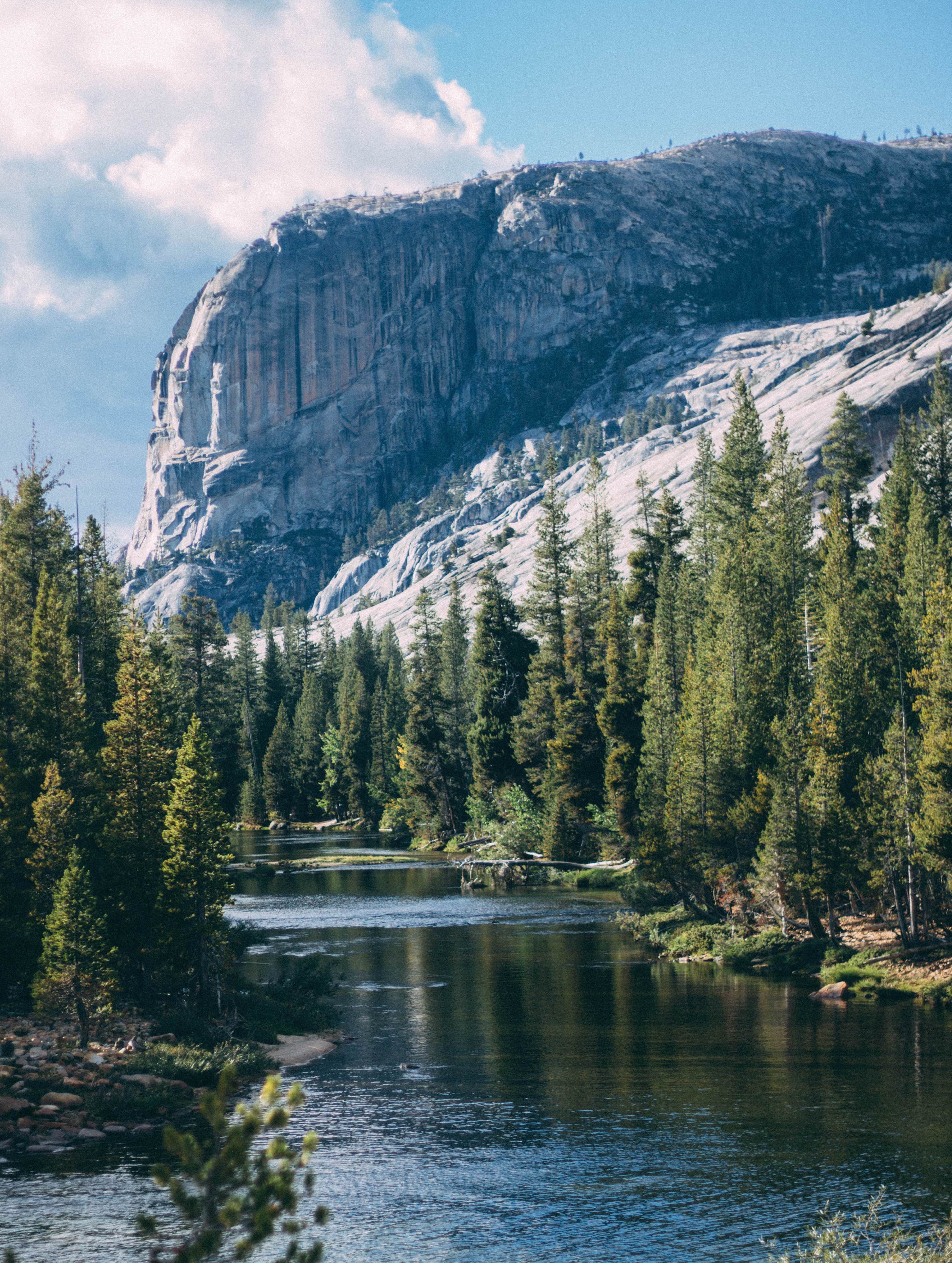 Best Backpacking Gear for Yosemite's Glen Aulin Trail - Lightweight Hiking Equipment for Outdoor Adventures | Perfect for Camping, Trekking & Wilderness Exploration