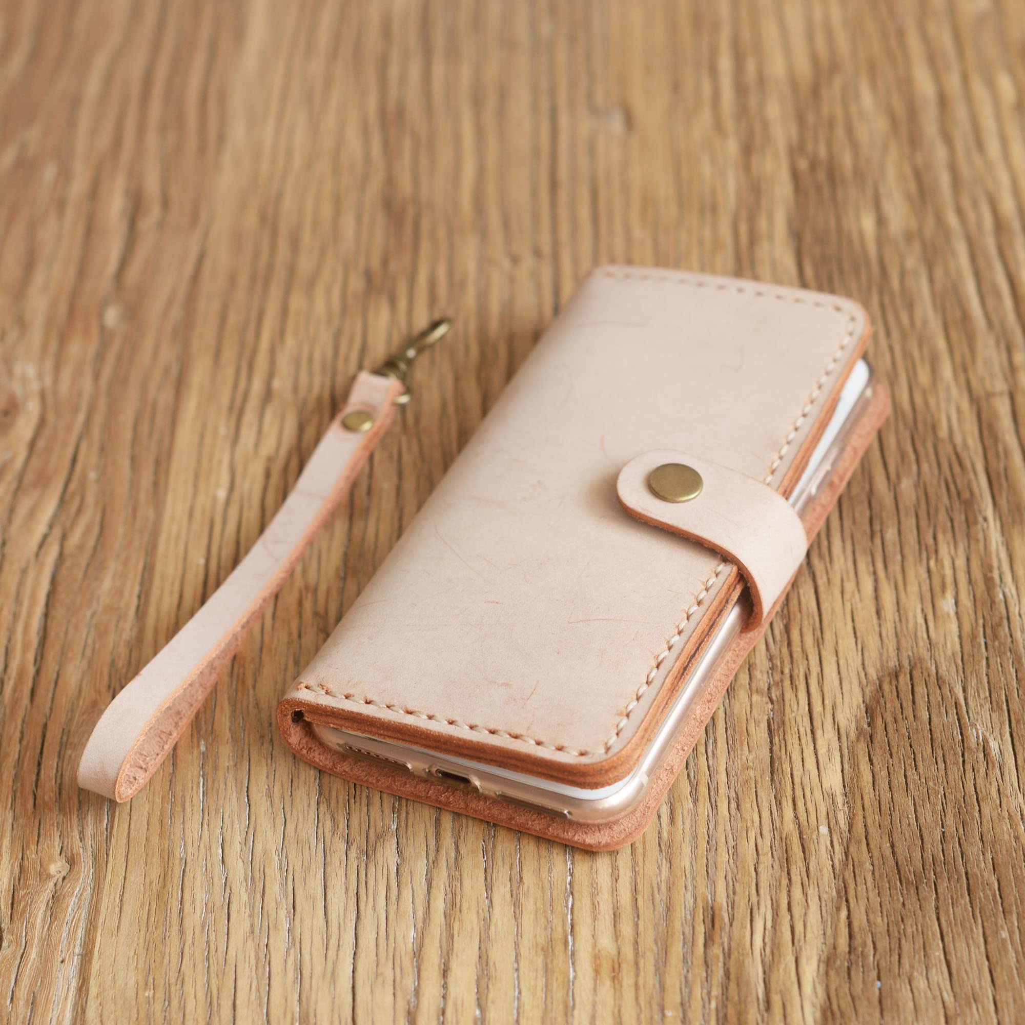 Personalized Leather Wristlet Wallet Case for iPhone 16/16 Pro Max/16 Plus/15/15 Pro Max/14 Pro/13 Mini/12/SE - Women's Fashion Phone Wallet with Card Slots (Perfect for Shopping, Travel & Everyday Use)