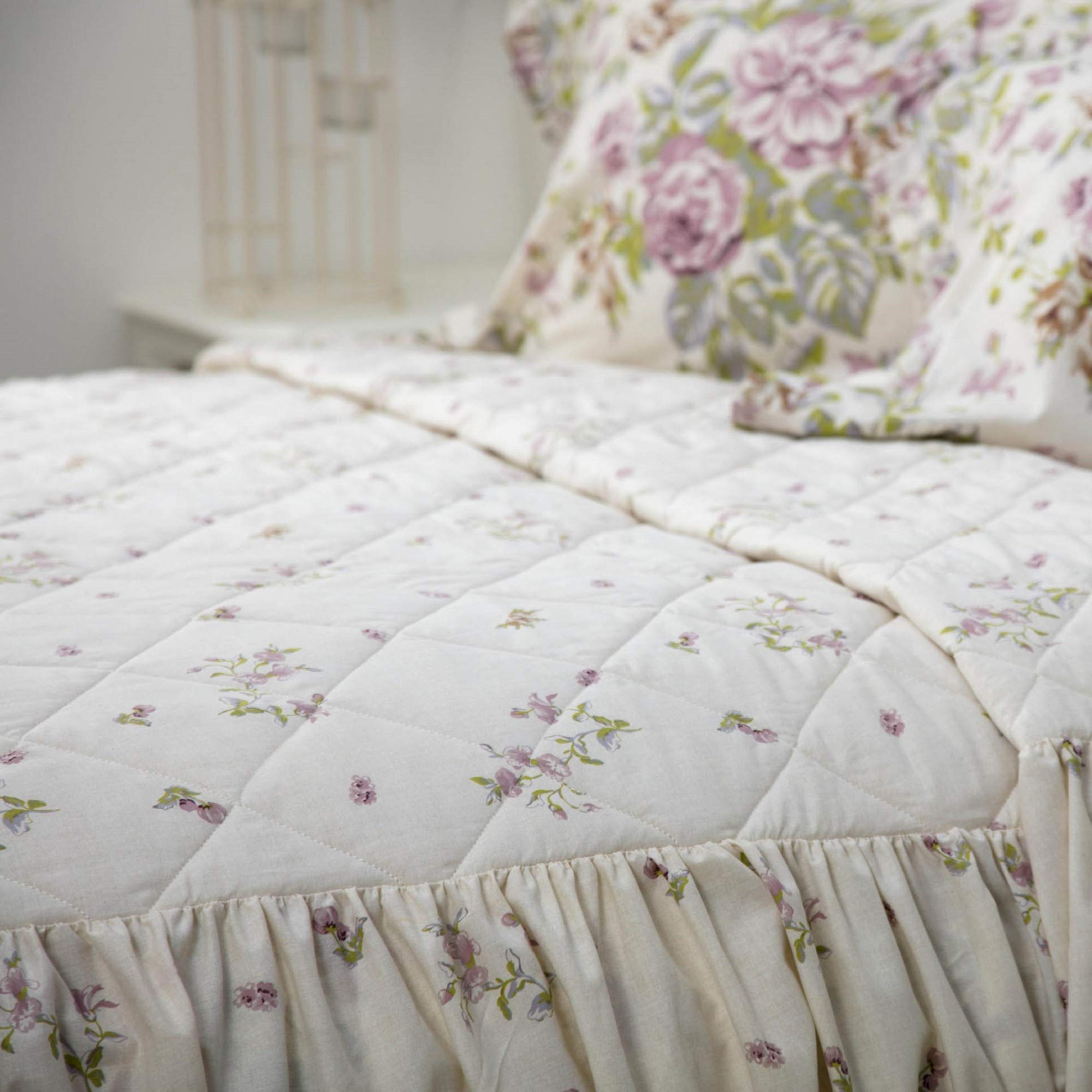 Belledorm Rose Boutique Queen Size Fitted Bedspread - Ivory, Pink & Green Floral Design | Luxury Bedding for Master Bedroom, Guest Room & Hotel Decor