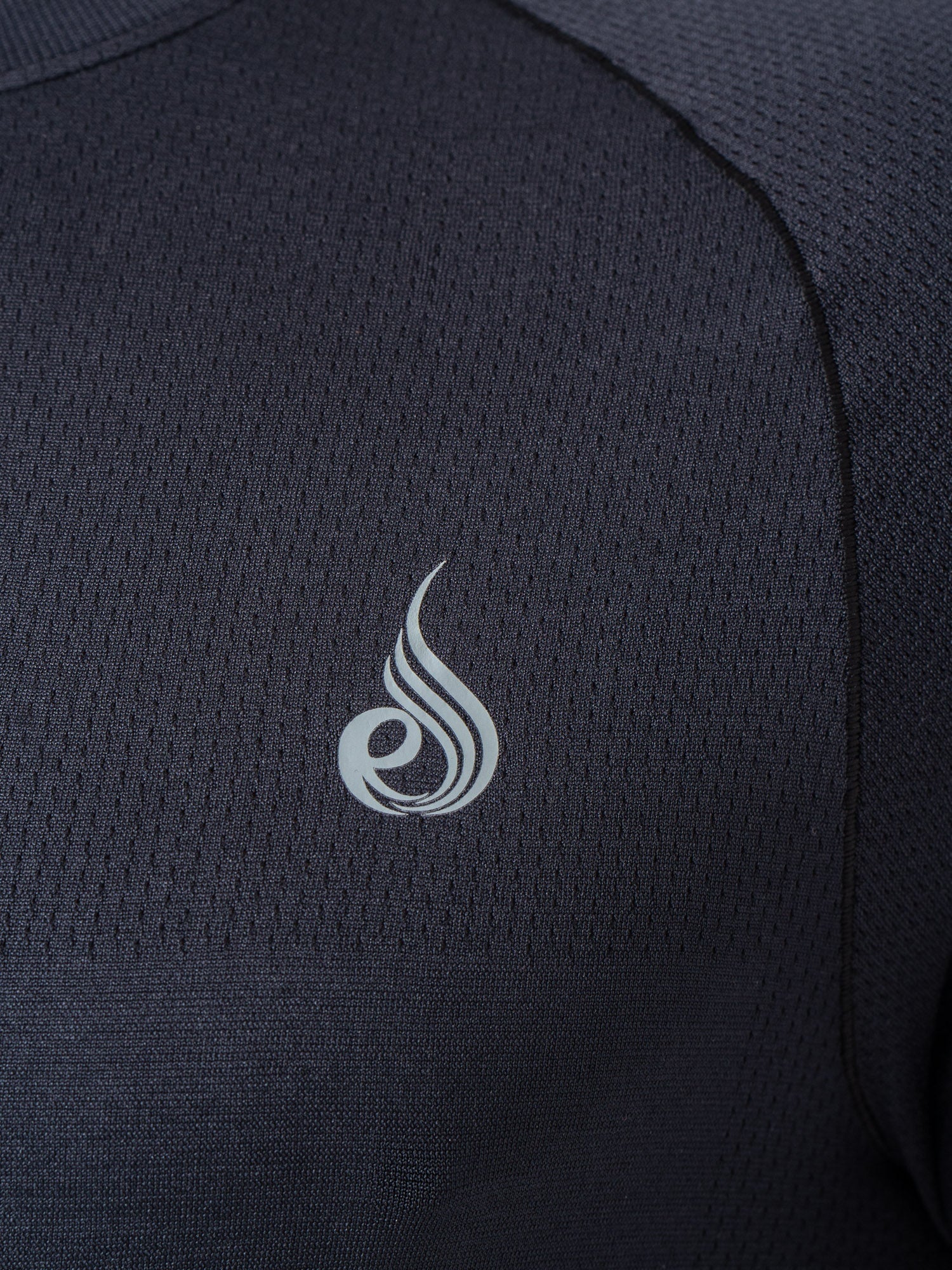 Premium Seamless T-Shirt for Men & Women - Soft Comfort Fit Black Tee - Gym, Yoga, Running & Casual Wear