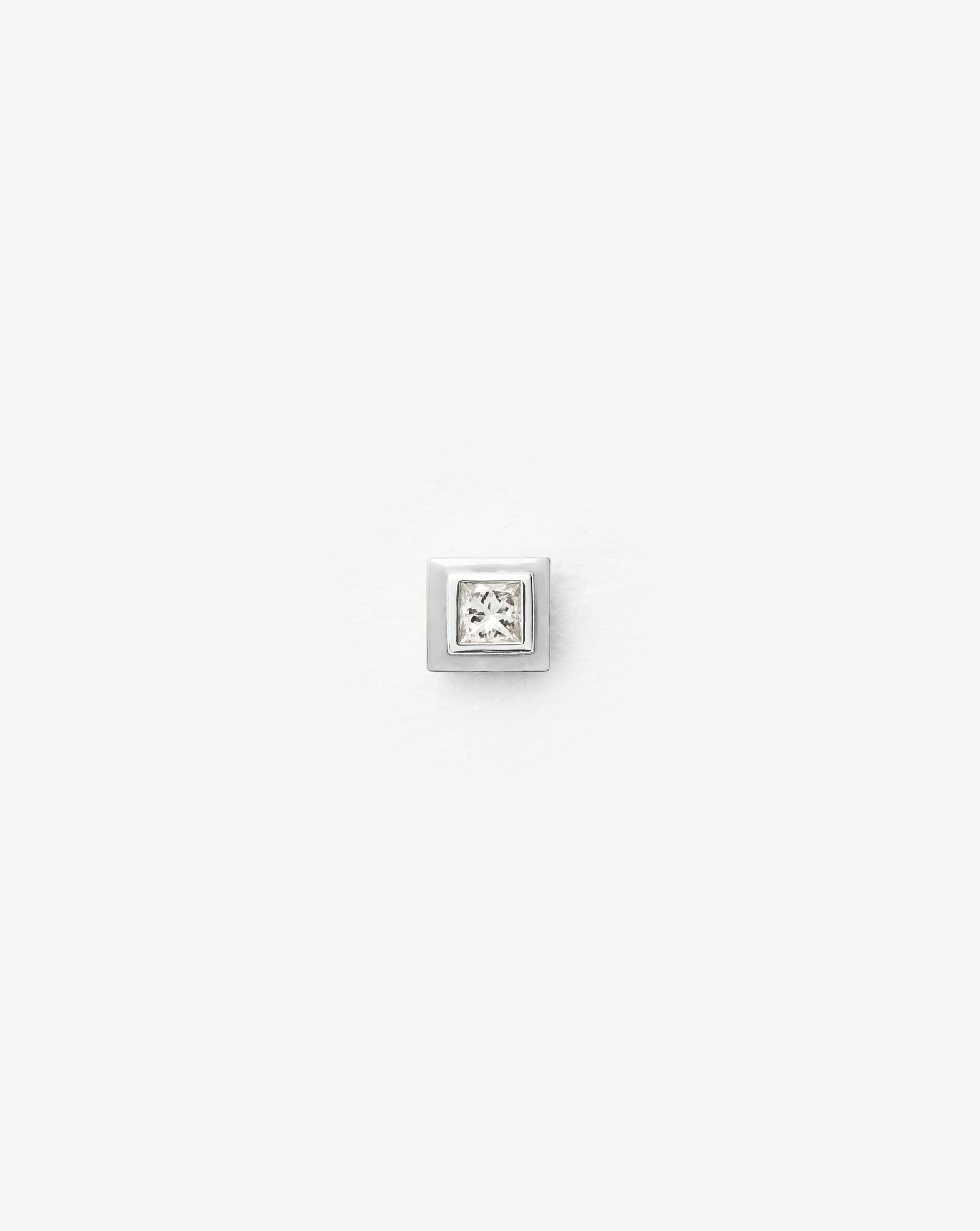 14K Solid White Gold Diamond Stud Earrings for Women - Classic Square Solitaire Single Stud Earrings - Perfect for Everyday Wear, Gift Giving & Special Occasions