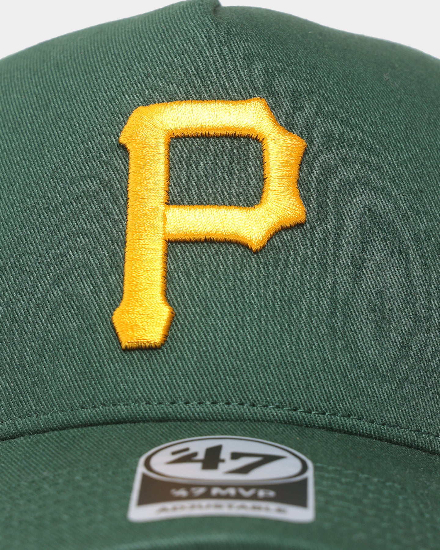 47 Brand Pittsburgh Pirates MVP Snapback Hat - Dark Green & Red Adjustable Baseball Cap for Men & Women - Perfect for Games, Tailgating & Casual Wear