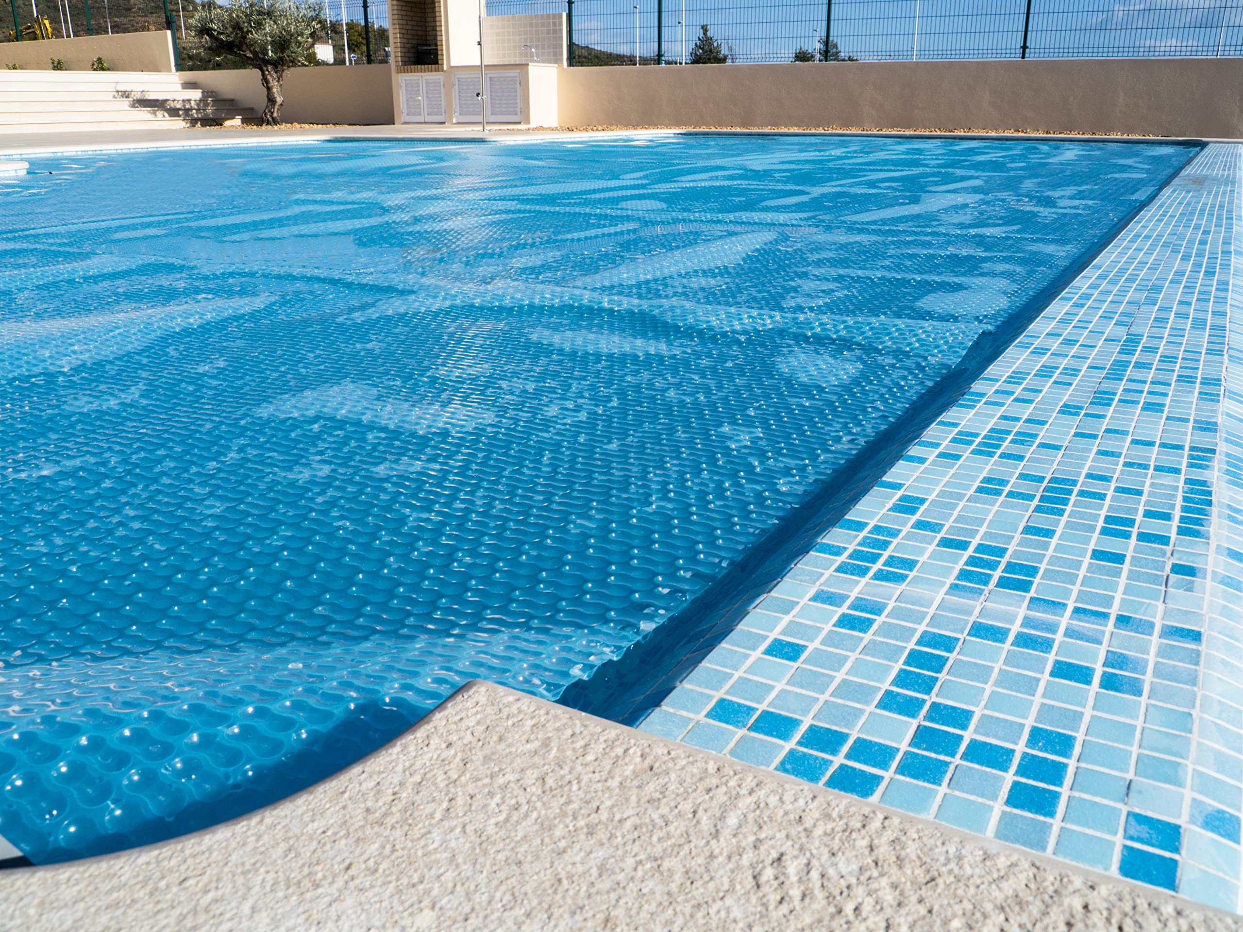 SunHeater Heavy Duty 12 Mil Solar Pool Cover - 14' x 28' Rectangular Solar Blanket with Bubbles for In-Ground Pools | Efficient Heat Retention & UV Protection | Perfect for Extending Swimming Season & Reducing Heating Costs