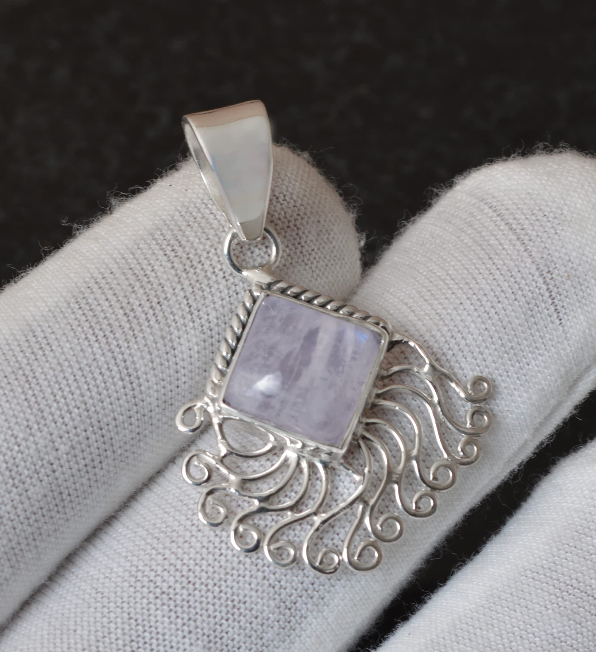 Natural Moonstone Cabochon Crystal Pendant Necklace - 925 Sterling Silver Bohemian Handmade Jewelry - June Birthstone Gift for Women - Elegant Antique Dainty Pendant for Bridesmaids, Everyday Wear & Special Occasions