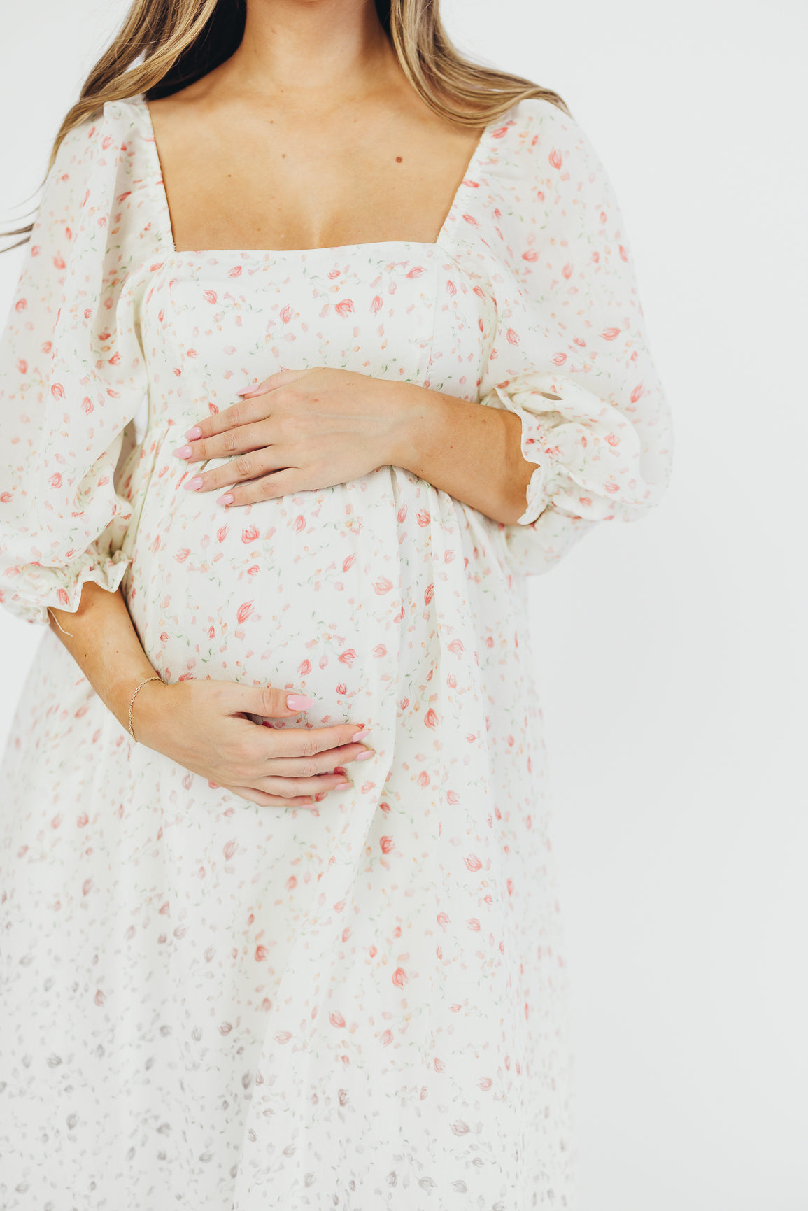 Elegant Ivory Floral Smocked Maxi Dress for Women - Bump Friendly Maternity & Inclusive Sizing (S-2XL) | Perfect for Weddings, Beach Vacations & Summer Parties