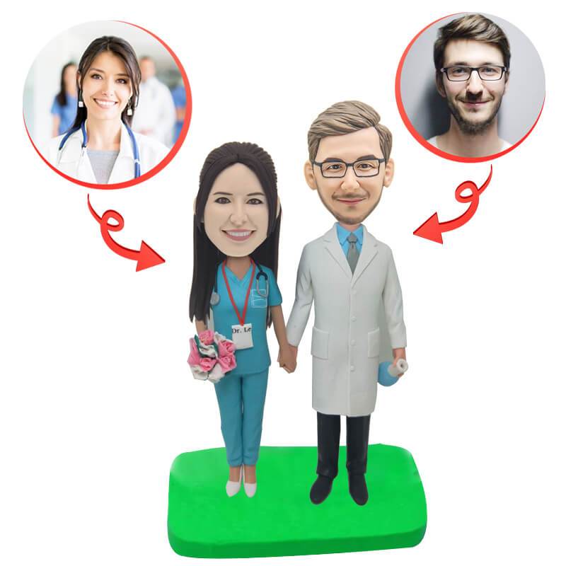 Custom Doctor Couple Bobblehead - Personalized Wedding Gift for Medical Professionals - Perfect for Anniversaries, Office Decor & Groomsmen Gifts