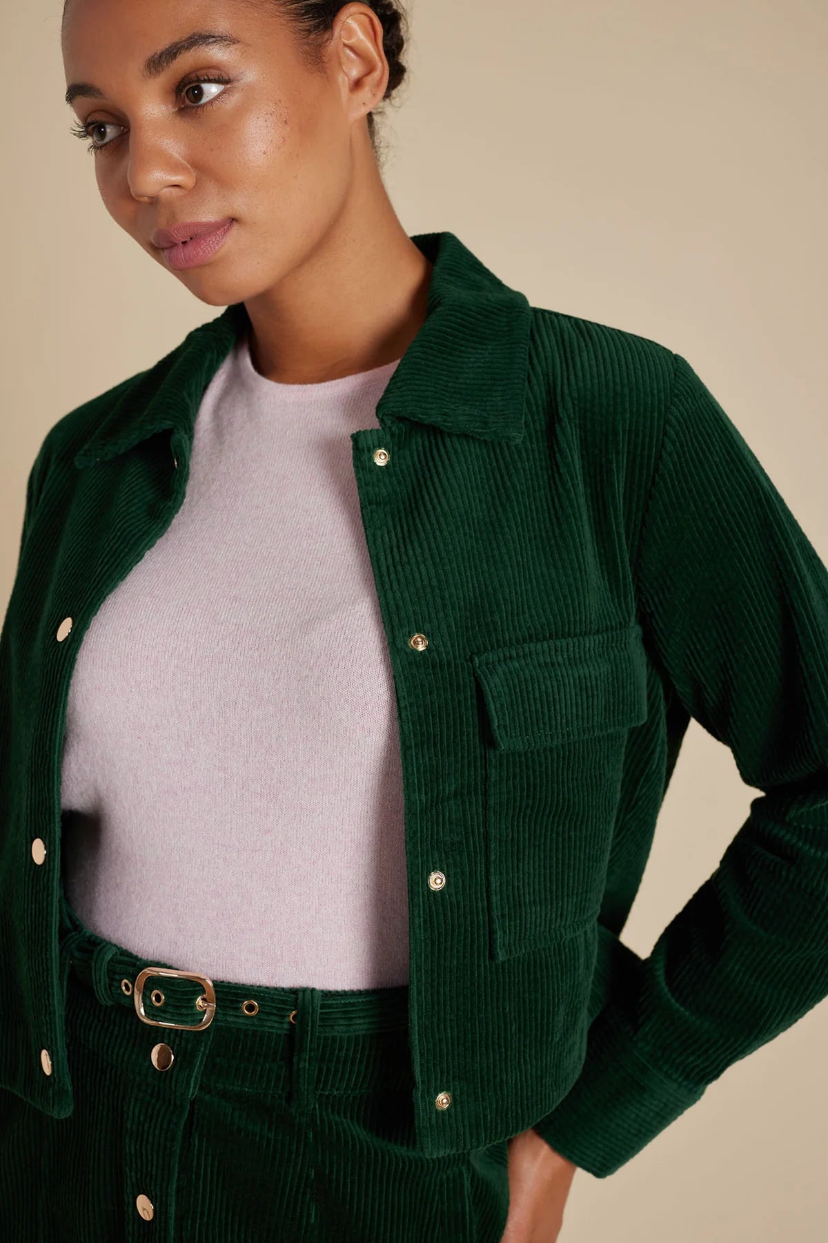 Charlie Corduroy Jacket in Forest Green - Stylish Men's Corduroy Coat for Fall & Winter Outdoor Activities