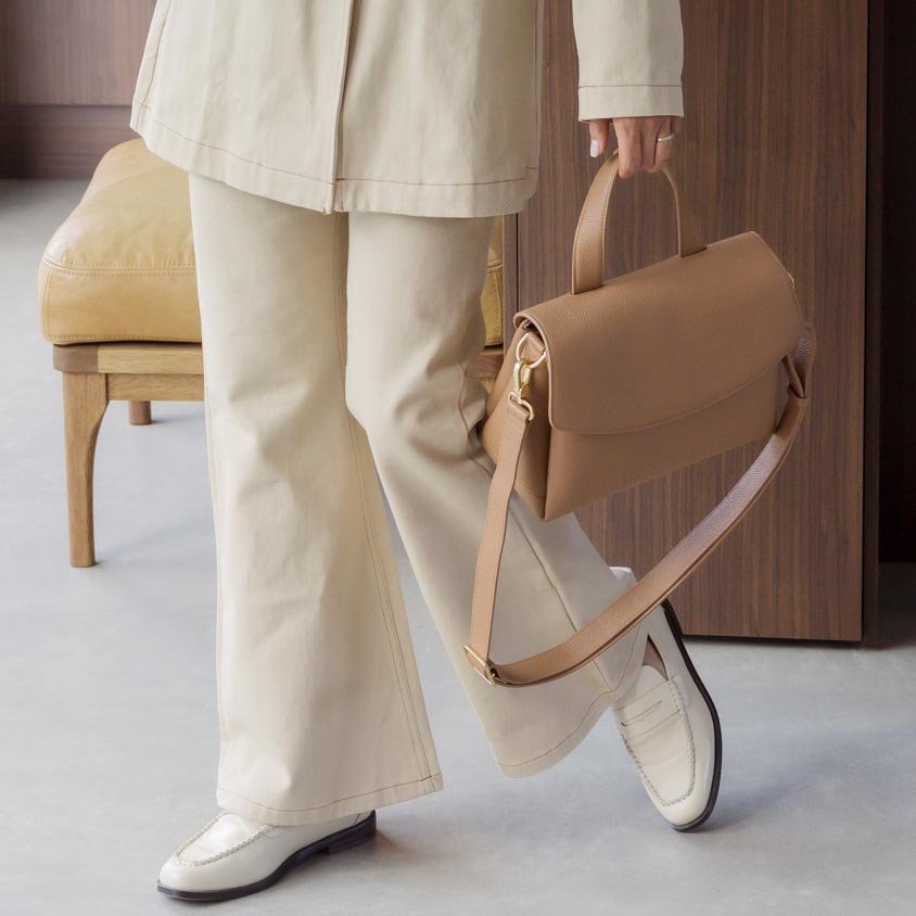 Tryhard Leather Crossbody Bag for Women - Stylish & Durable Tan Shoulder Purse - Perfect for Travel, Work & Everyday Use