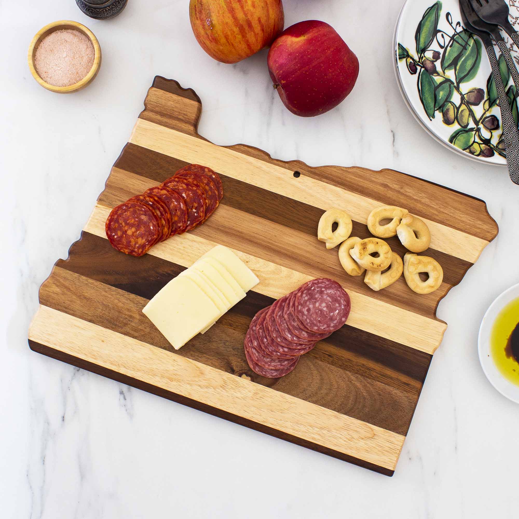 Rock & Branch® Shiplap Series Oregon Cutting Board - Premium Wooden Chopping Board for Kitchen, Butcher Block for Meat, Cheese, and Vegetables - Perfect for Home Cooking, BBQ, and Charcuterie Boards