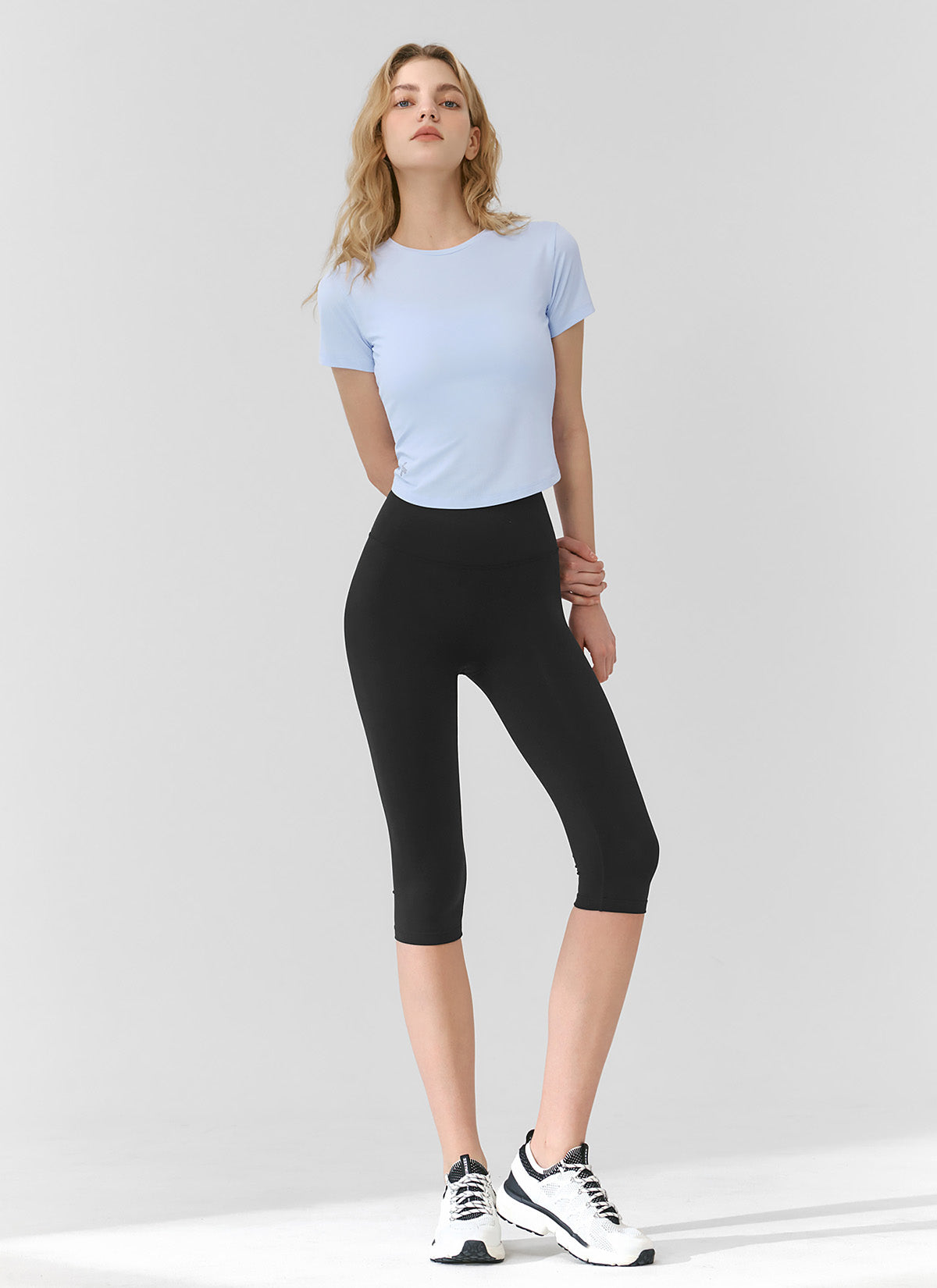 Breathable Power Mesh Short Sleeve T-Shirt for Women - Comfortable Workout & Yoga Top - Moisture Wicking Activewear for Running, Gym & Fitness
