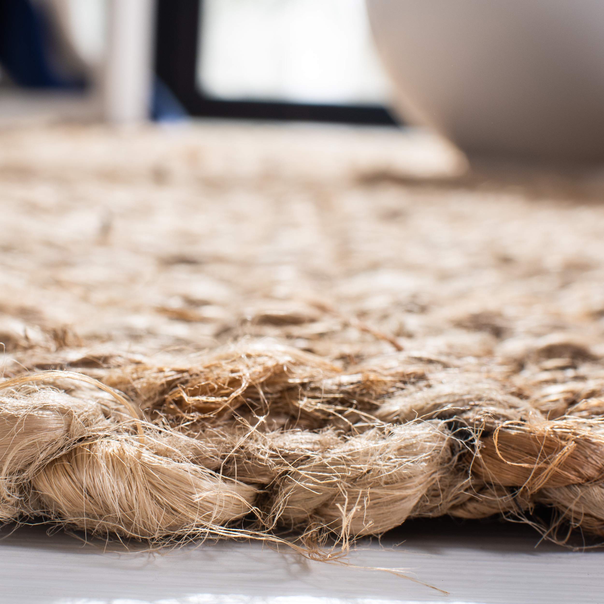 SAFAVIEH Natural Fiber Handmade Jute Area Rug 10' x 14' - Eco-Friendly Tassel Design for Living Room, Bedroom & High Traffic Areas | Durable Floor Covering for Home Decor (NF467A)