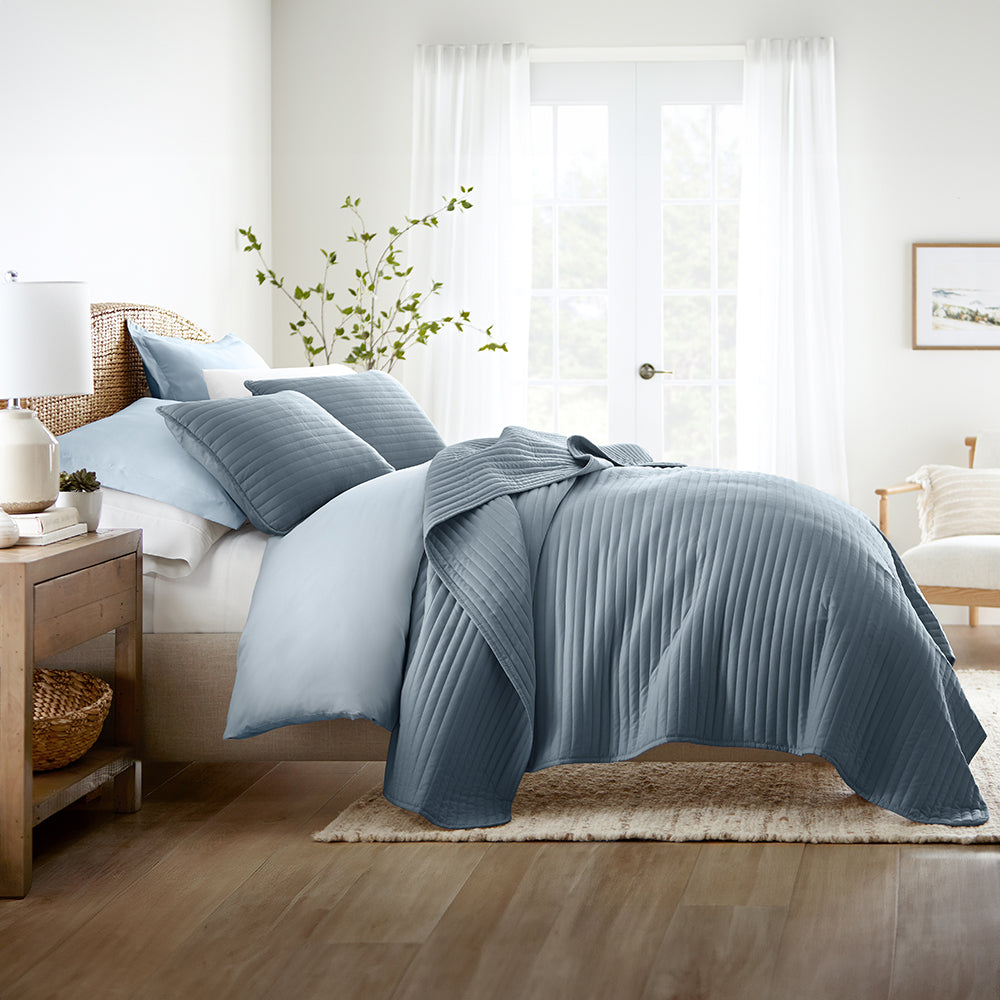 3 Piece Stripe Stitch Quilted Coverlet Set - Soft Bedspread for Queen/King Size Beds - Perfect for Cozy Bedrooms, Guest Rooms & Home Decor