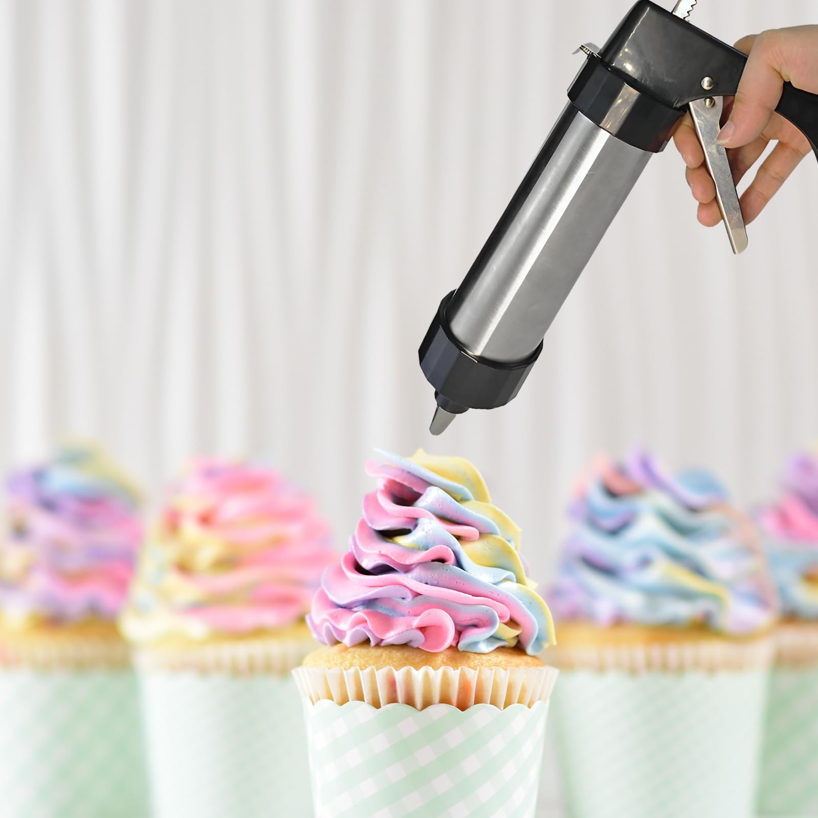 Professional Cookie Press Gun for Baking - 13 Cookie Discs & 8 Icing Nozzles Kit - Perfect for DIY Cookies, Cake Decorating & Holiday Baking