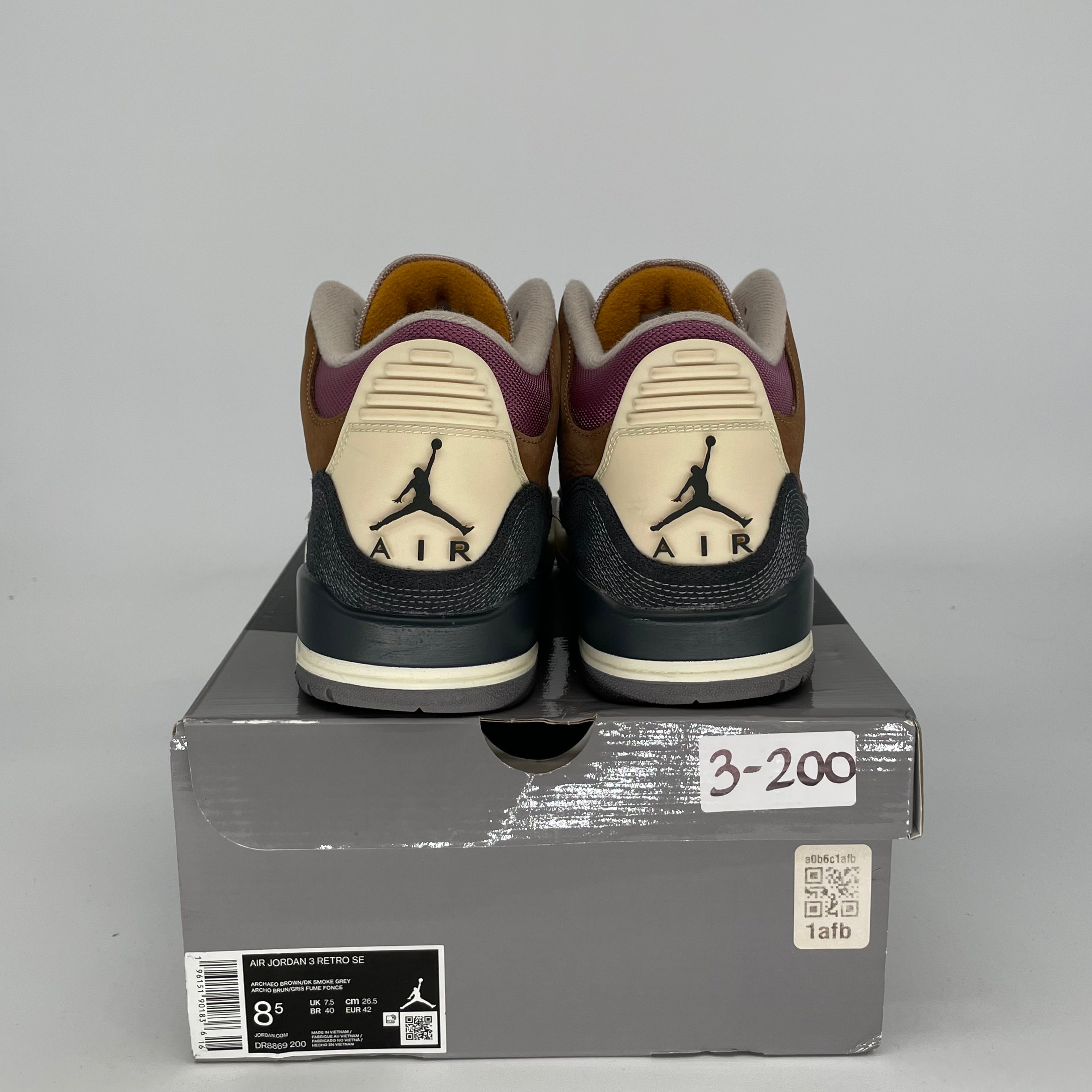 AIR JORDAN 3 WINTERIZED ARCHAEO BROWN Sneakers - Men's Size 8.5/Women's Size 10 (DR8869-200) - Waterproof Basketball Shoes for Winter Outdoor Sports & Street Fashion