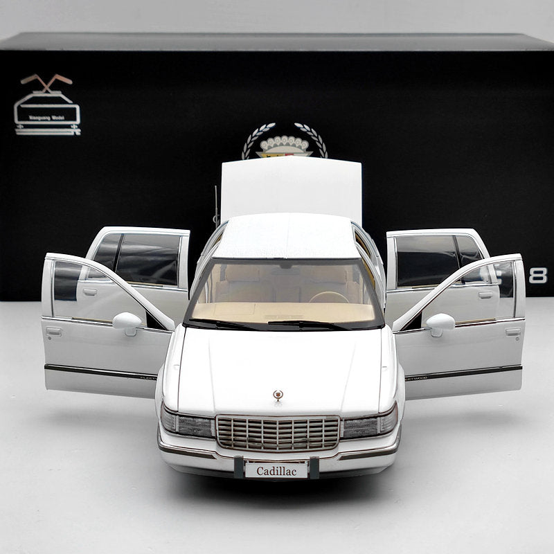 1:18 Scale 1993 Cadillac Fleetwood Sedan White Diecast Model Car - Limited Edition Collectible for Car Enthusiasts & Gift for Auto Lovers - Perfect for Display, Collection, and Home/Office Decoration