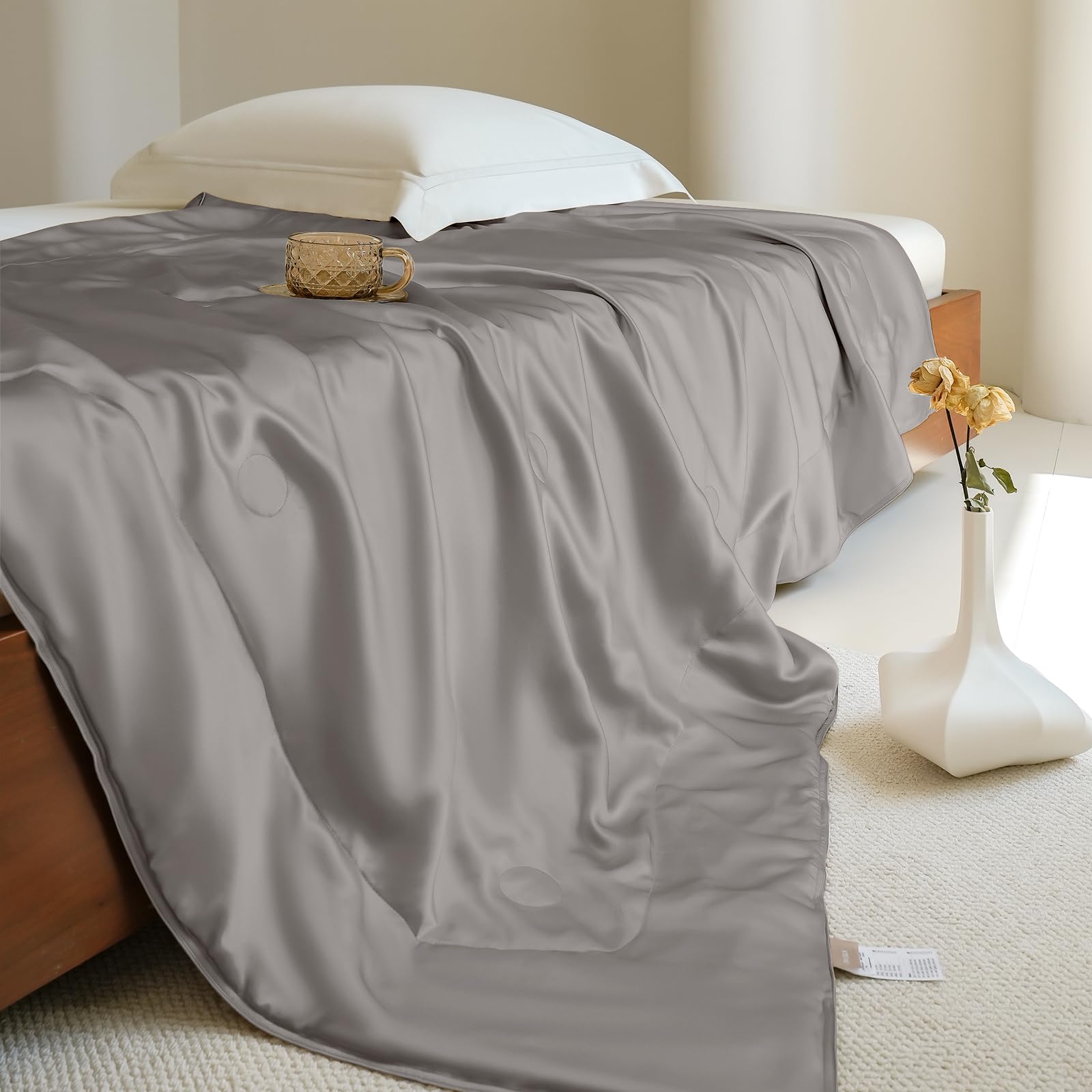 THXSILK 100% Mulberry Silk Cooling Blanket - Ultra Soft & Lightweight All-Season Throw for Bed, Sofa & Travel - Breathable Grey Silk Blanket (53x70 inches) - Perfect for Luxury Home Decor, Spa Relaxation & Gift Giving