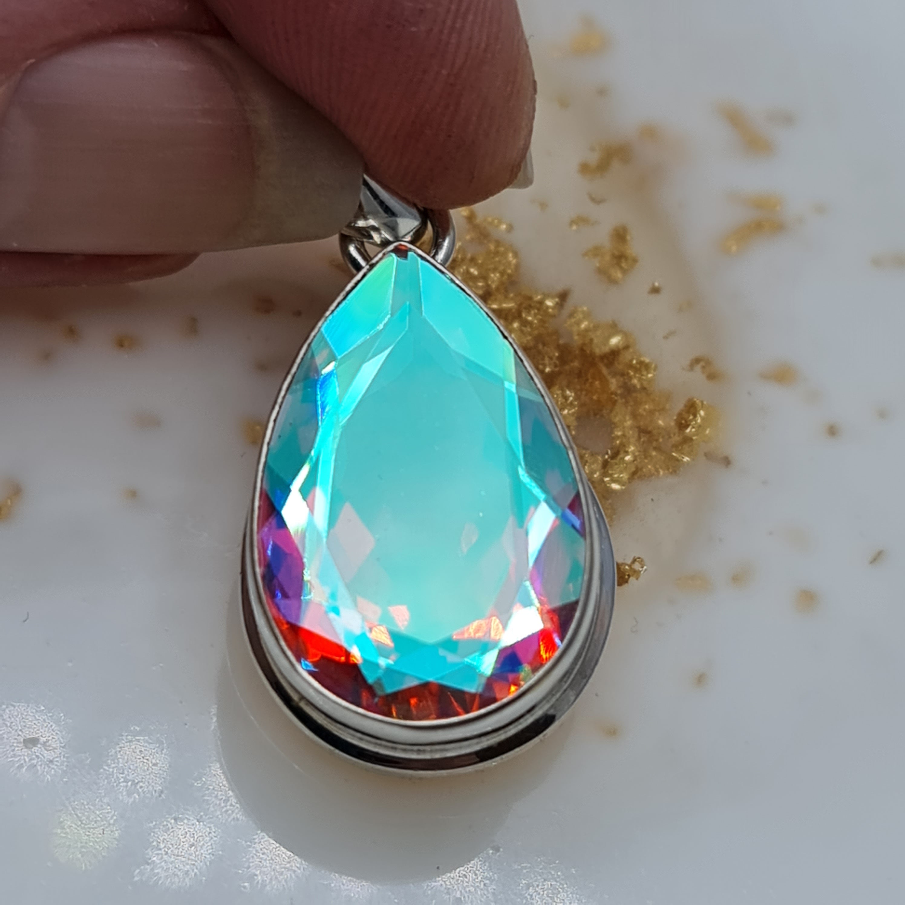 Angel Aura Quartz Pendant Necklace - Healing Crystal Jewelry for Chakra Balancing & Spiritual Protection - Perfect for Meditation, Yoga & Energy Healing
