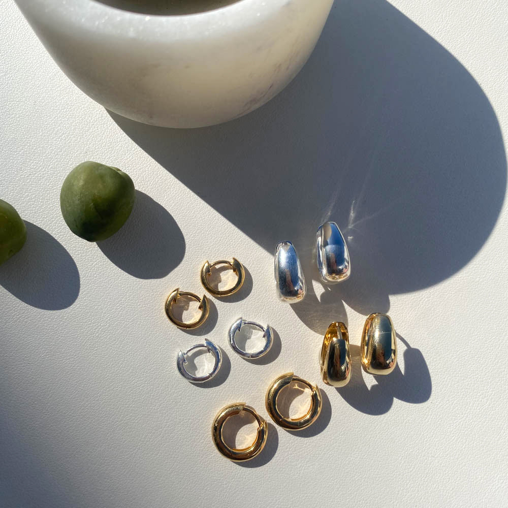 Gold Midi Huggie Earrings for Women - Minimalist Hoop Earrings for Everyday Wear, Gift Giving & Special Occasions