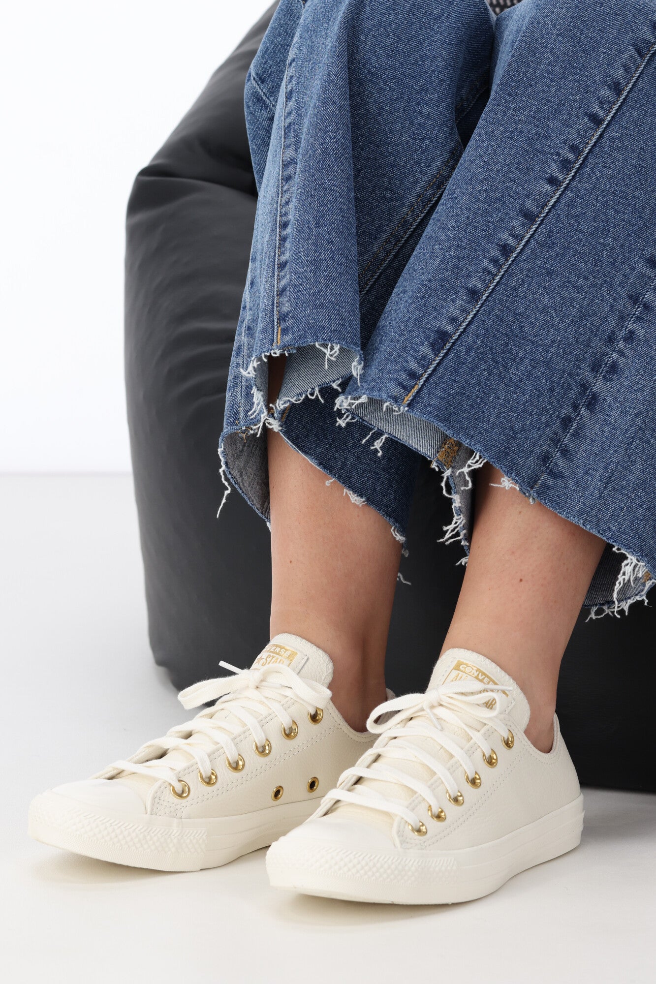 Converse Women's Chuck Taylor All Star Gold Mono Leather Low Top Sneakers - Casual Fashion Shoes for Everyday Wear & Street Style Outfits