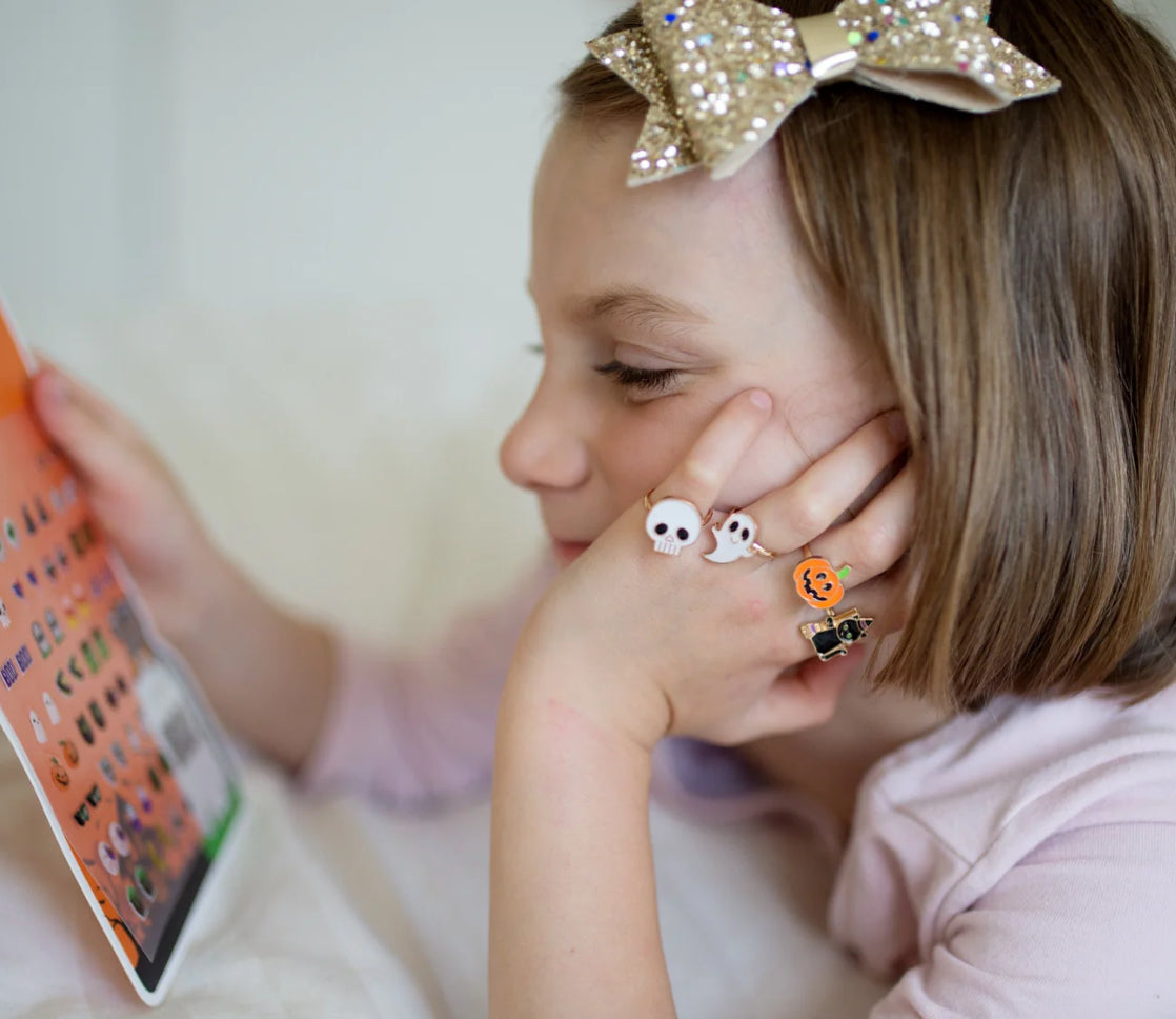 Spooky Wooky Halloween Rings for Kids - Fun & Scary Costume Jewelry for Trick or Treat, Halloween Parties & Dress Up Play