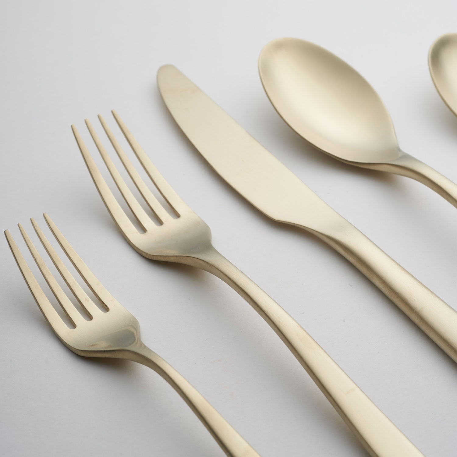 Averie Champagne Satin 20-Piece Flatware Set - Elegant Stainless Steel Cutlery for Fine Dining, Wedding Gifts & Formal Dinner Parties