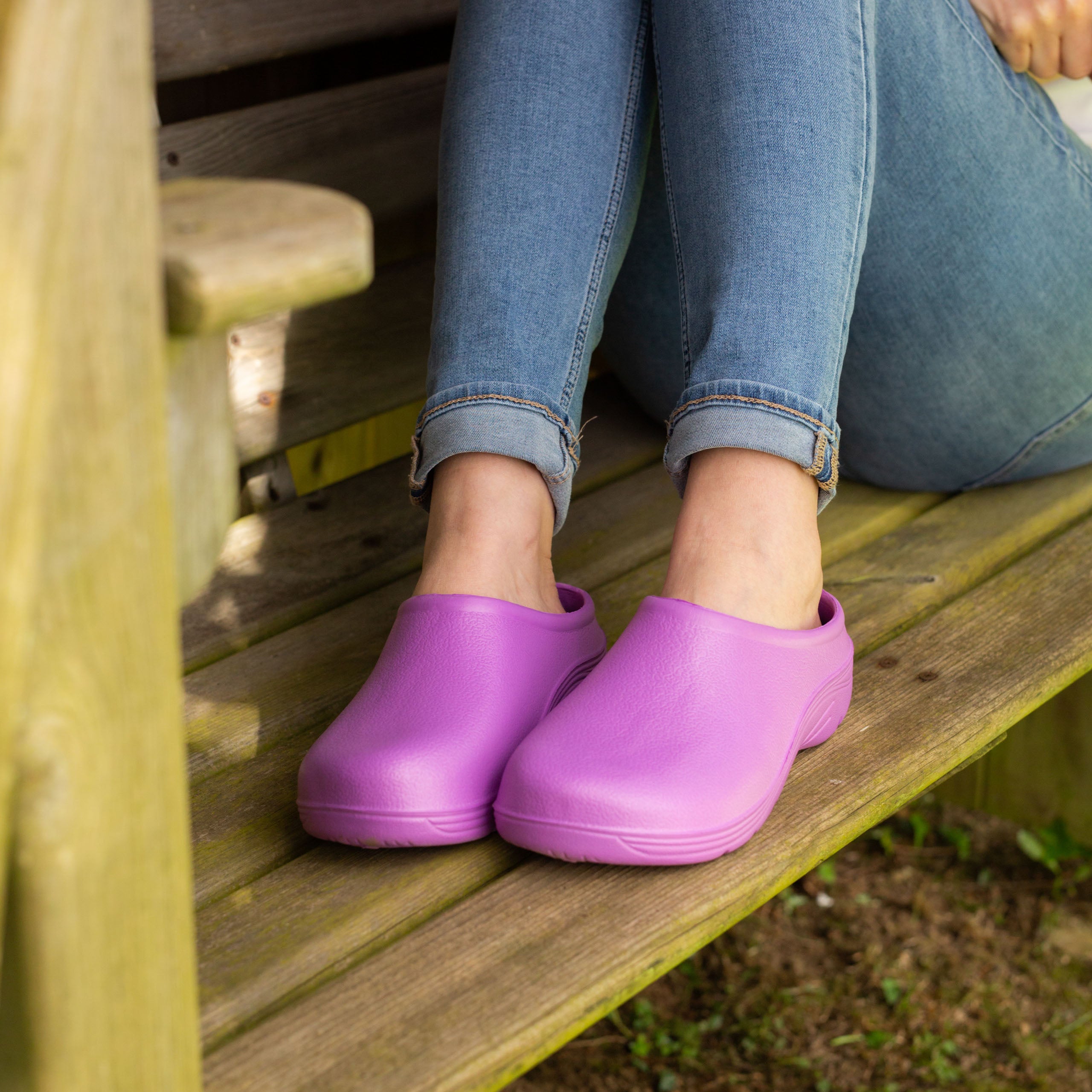 Women's Lorton Garden & Work Clogs - Comfortable Slip-Resistant Shoes for Gardening, Farming & Outdoor Work - Perfect for Yard Work, Landscaping & Wet Conditions