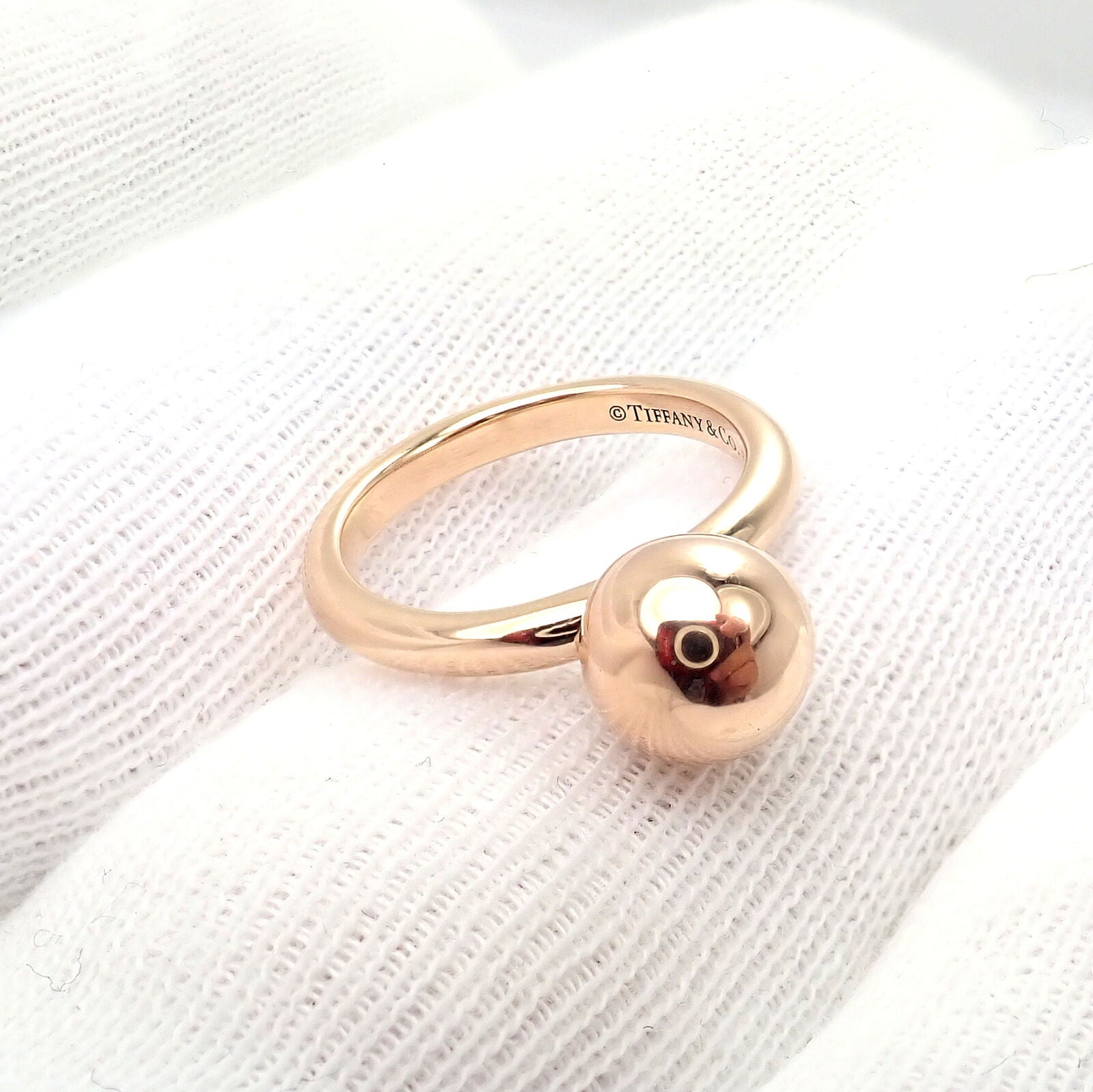 Tiffany & Co. 18k Yellow Gold New York Ball Globe Ring - Size 3.75 - Elegant Jewelry for Women, Perfect Gift for Anniversary, Birthday & Special Occasions