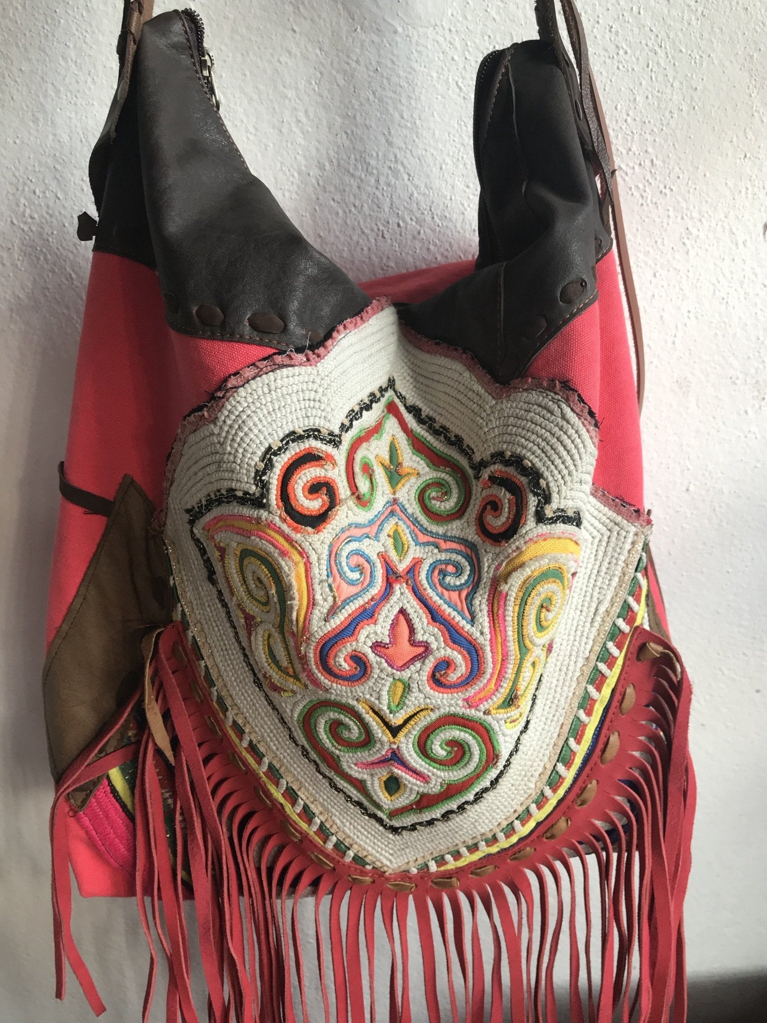 Must-Have Pink Ibiza Boho Bag - Stylish Crossbody Purse for Women, Perfect for Beach, Festival & Travel Accessories
