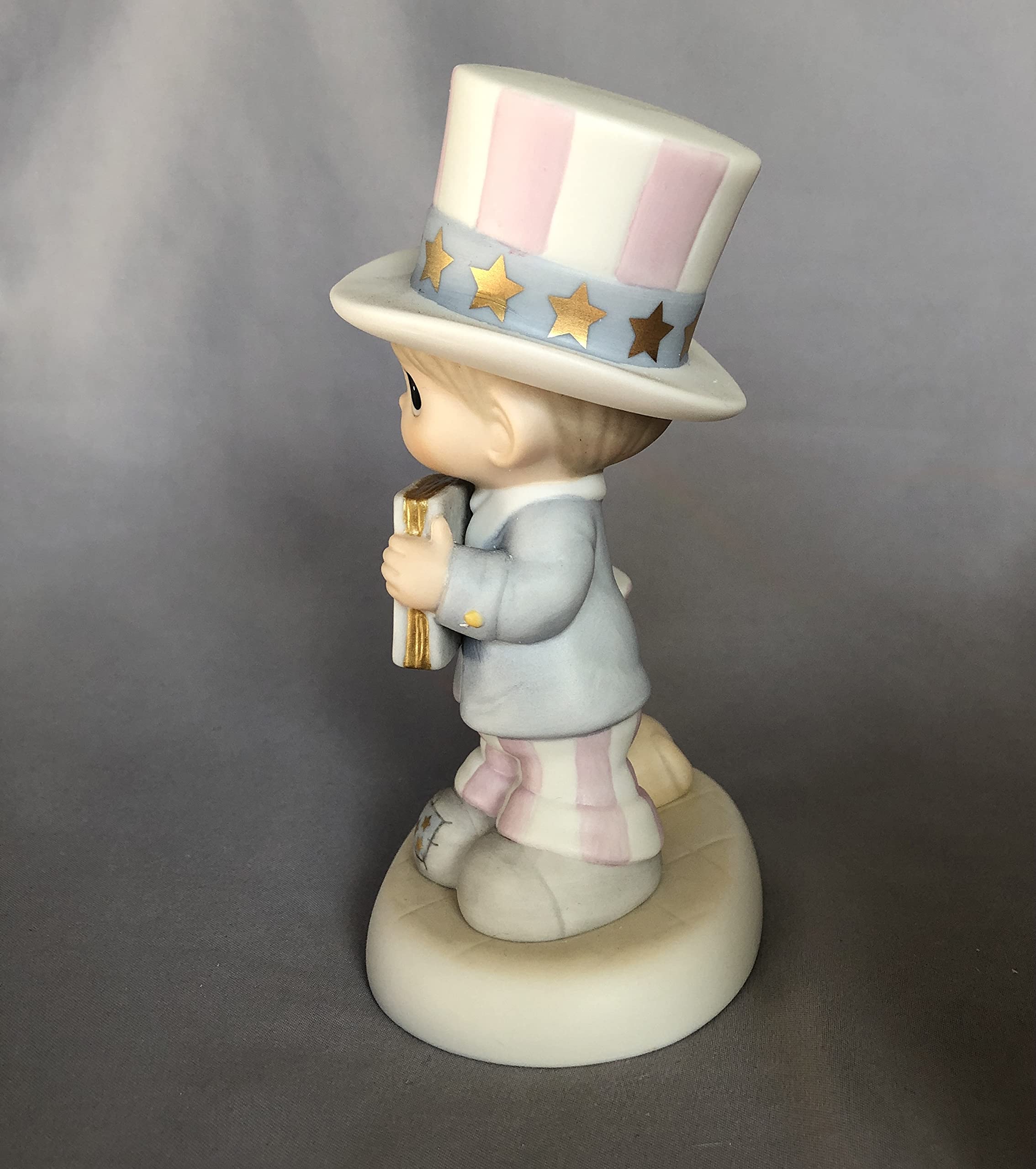 Precious Moments God Bless America Collectible Figurine - Patriotic Home Decor, Gift for Holidays & Special Occasions