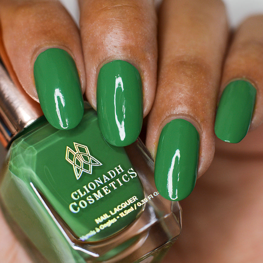 Solitaire Nail Polish - Long Lasting Glossy Nail Lacquer for Women | Perfect for Manicures, Pedicures & Special Occasions
