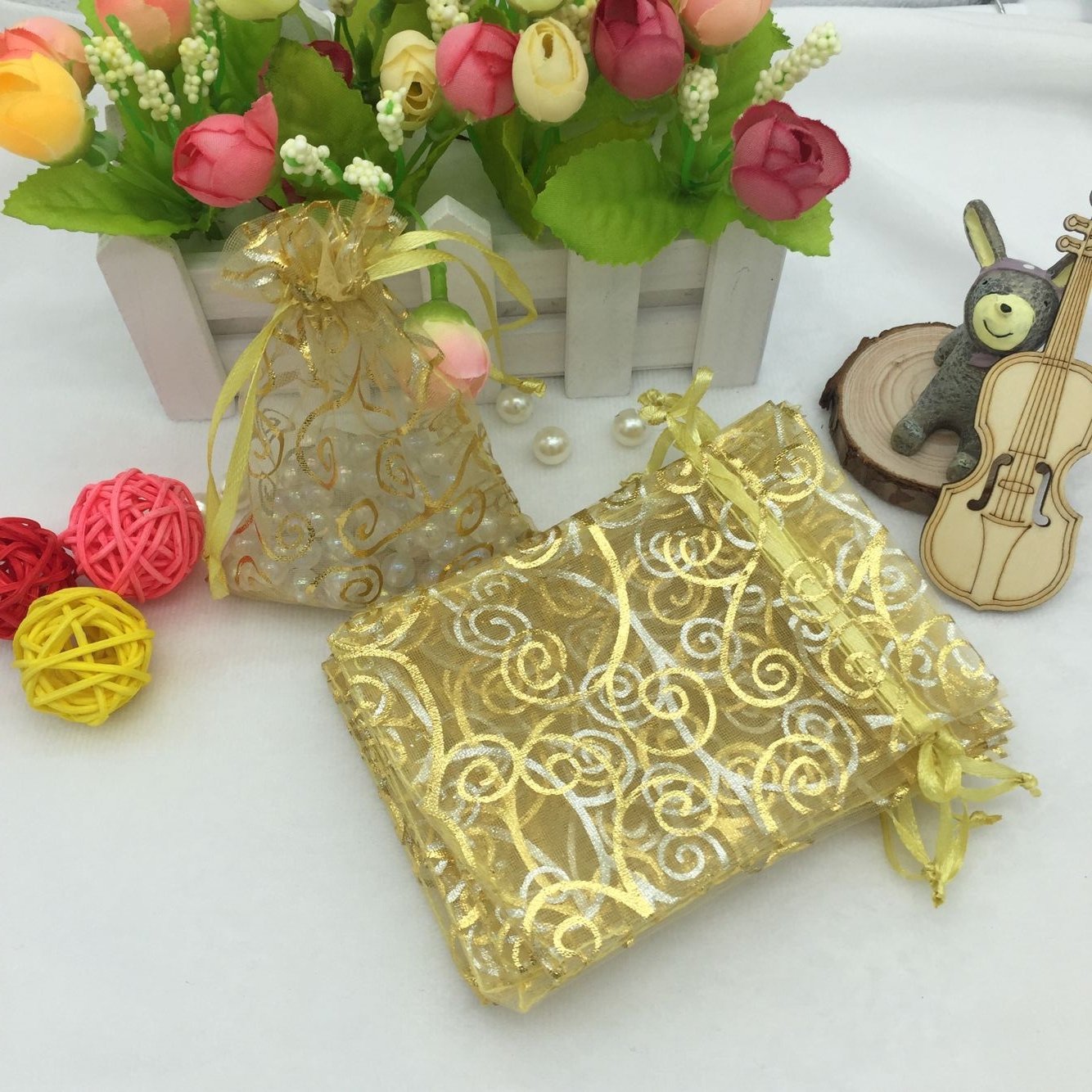 100pcs Sheer Organza Favor Bags 4x6 Inch Gold - Elegant Wedding Gift Bags, Baby Shower Party Favors, Rattan Print Drawstring Pouches for Candy, Jewelry & Small Gifts - Perfect for Bridal Showers, Birthday Parties and Special Events