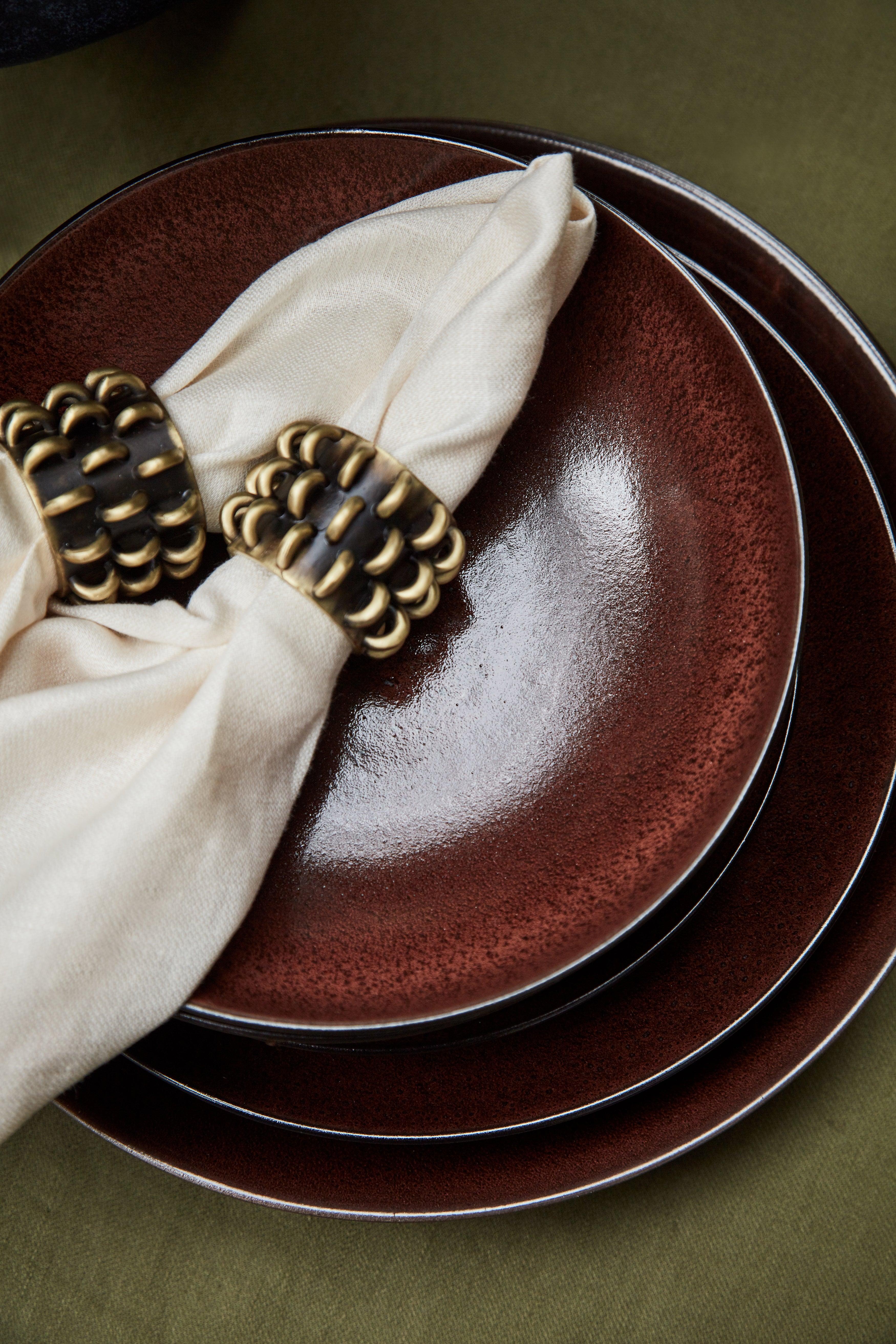 Elegant Terra Dinner Plate Set for Wine Pairing - Perfect for Fine Dining, Dinner Parties & Special Occasions