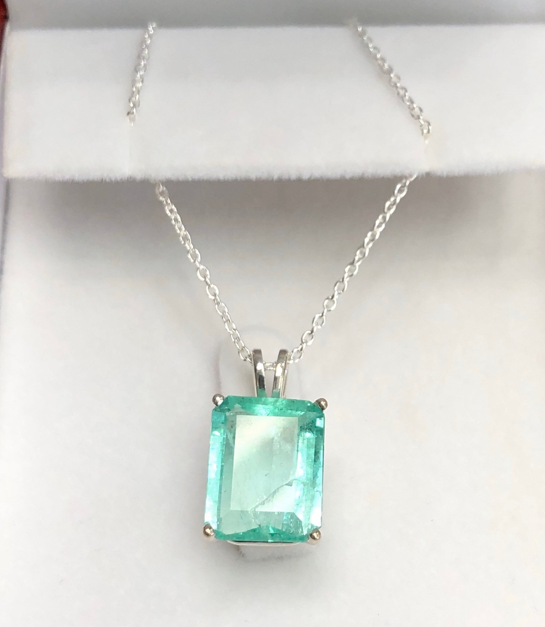 6.59 Carats Natural Colombian Emerald Pendant Necklace in 925 Sterling Silver - Elegant Jewelry Gift for Women, Perfect for Weddings, Anniversaries & Special Occasions