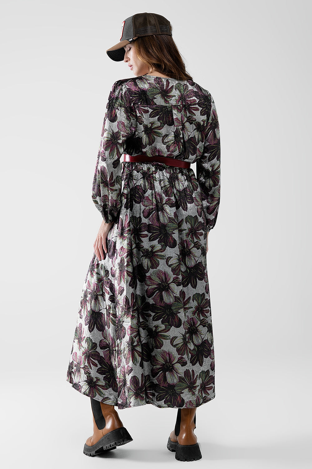 Elegant Metallic Floral Print Long Robe - Perfect for Loungewear, Spa Days & Relaxing at Home
