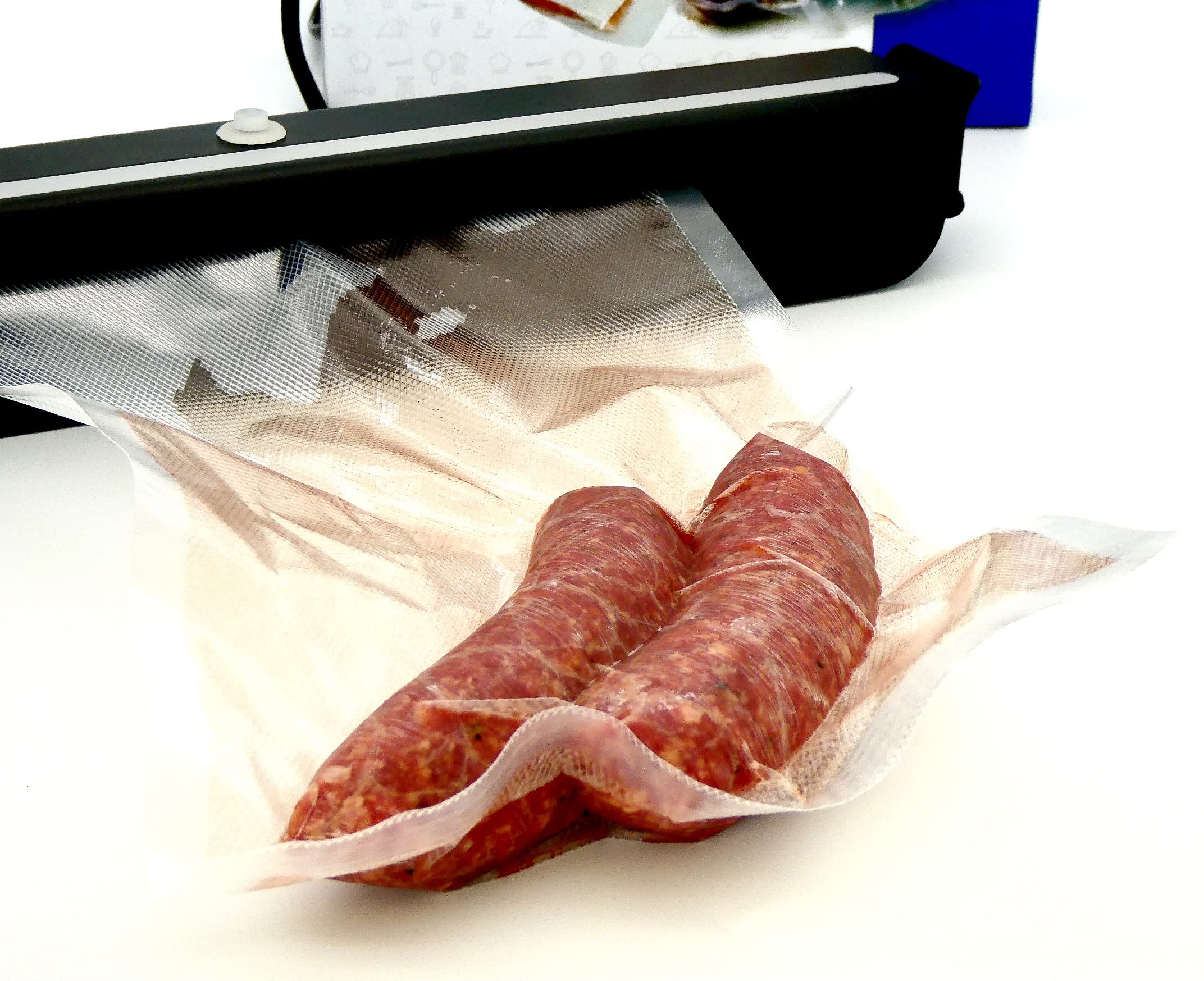 FoodSaver Vacuum Sealer Bags - 50 Count Quart Size Clear Freezer Storage Bags | BPA & Phthalate Free Certified | Perfect for Meal Prep, Sous Vide & Long-Term Food Preservation