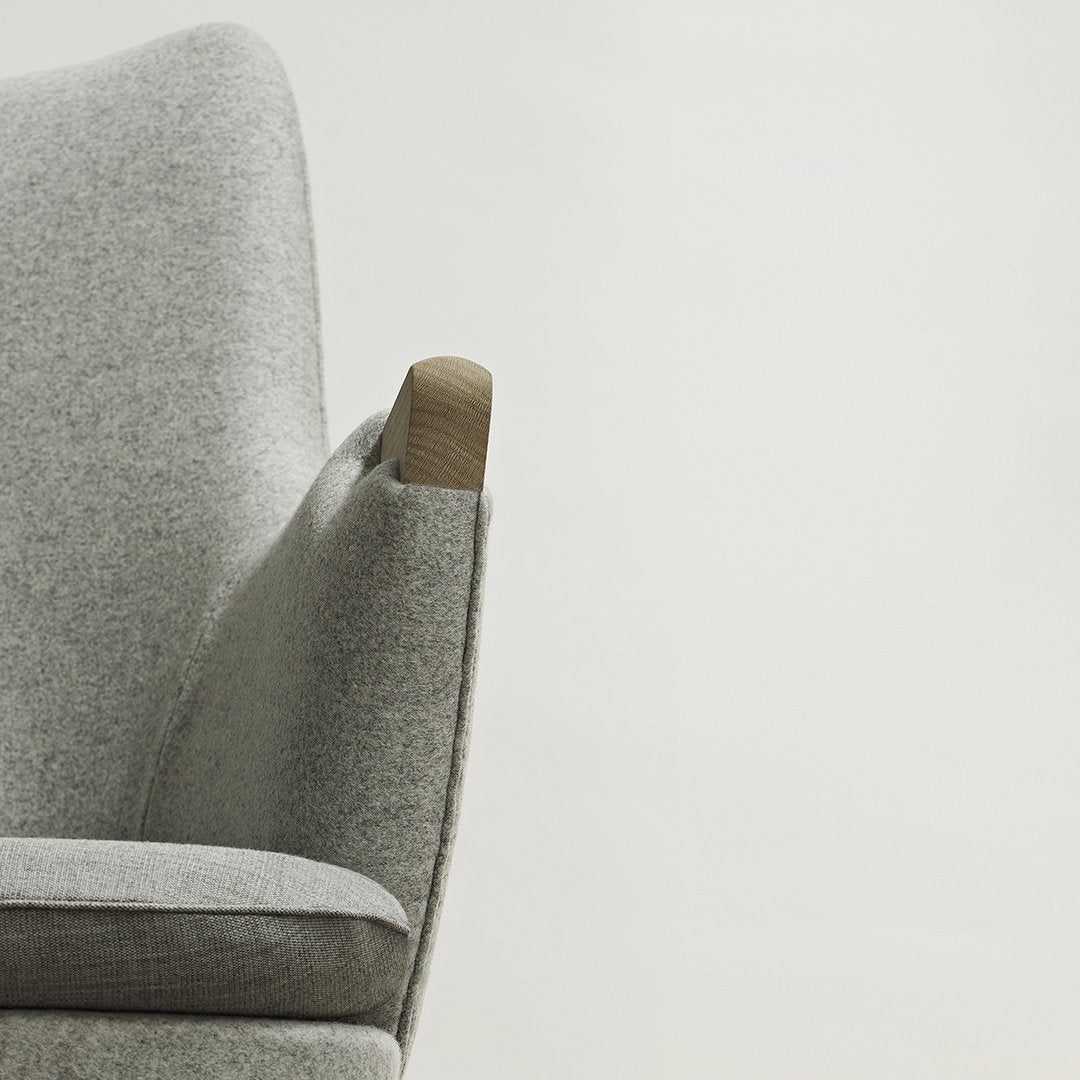 CH71 Lounge Chair - Modern Comfortable Recliner for Living Room, Bedroom & Office | Premium Ergonomic Design for Relaxation & Style