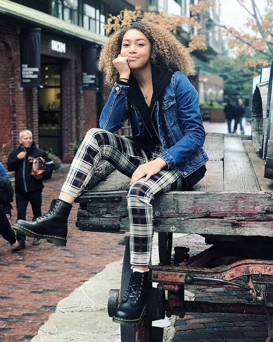 Dr. Martens Vegan 1460 Black Leather Boots - Stylish & Comfortable Vegan Boots for Women & Men | Perfect for Casual Wear, Work & Outdoor Activities